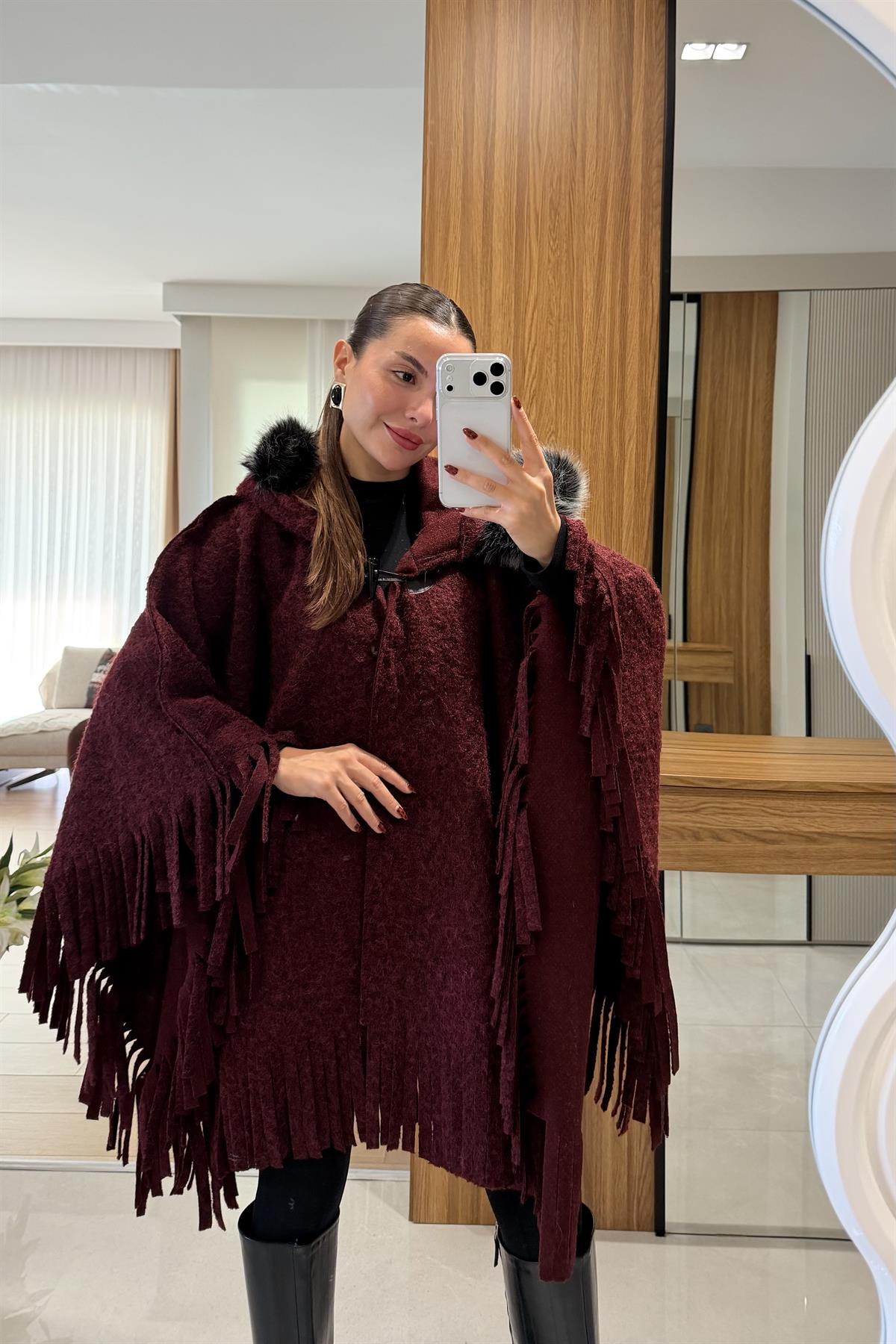 Holland Bordo Kürklü Püsküllü Panço
