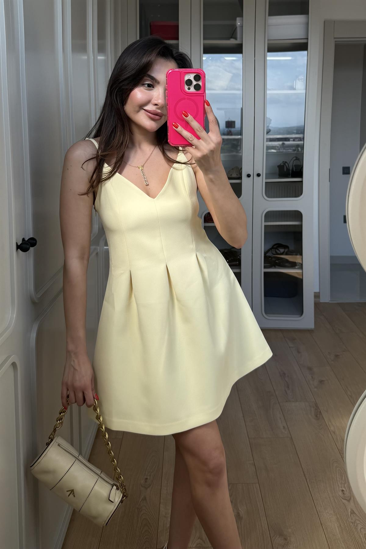 Holly Sarı Belden Oturtmalı Elbise