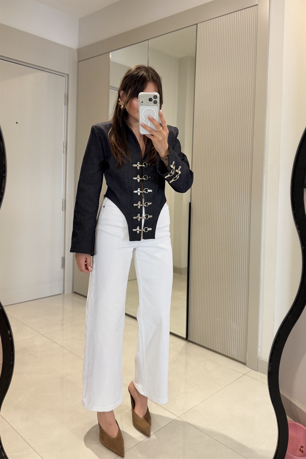 Howell Beyaz Kemerli Wide Leg Jean