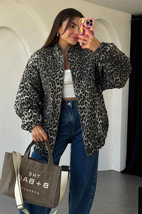 Hugh Kapitone Leopar Mont 