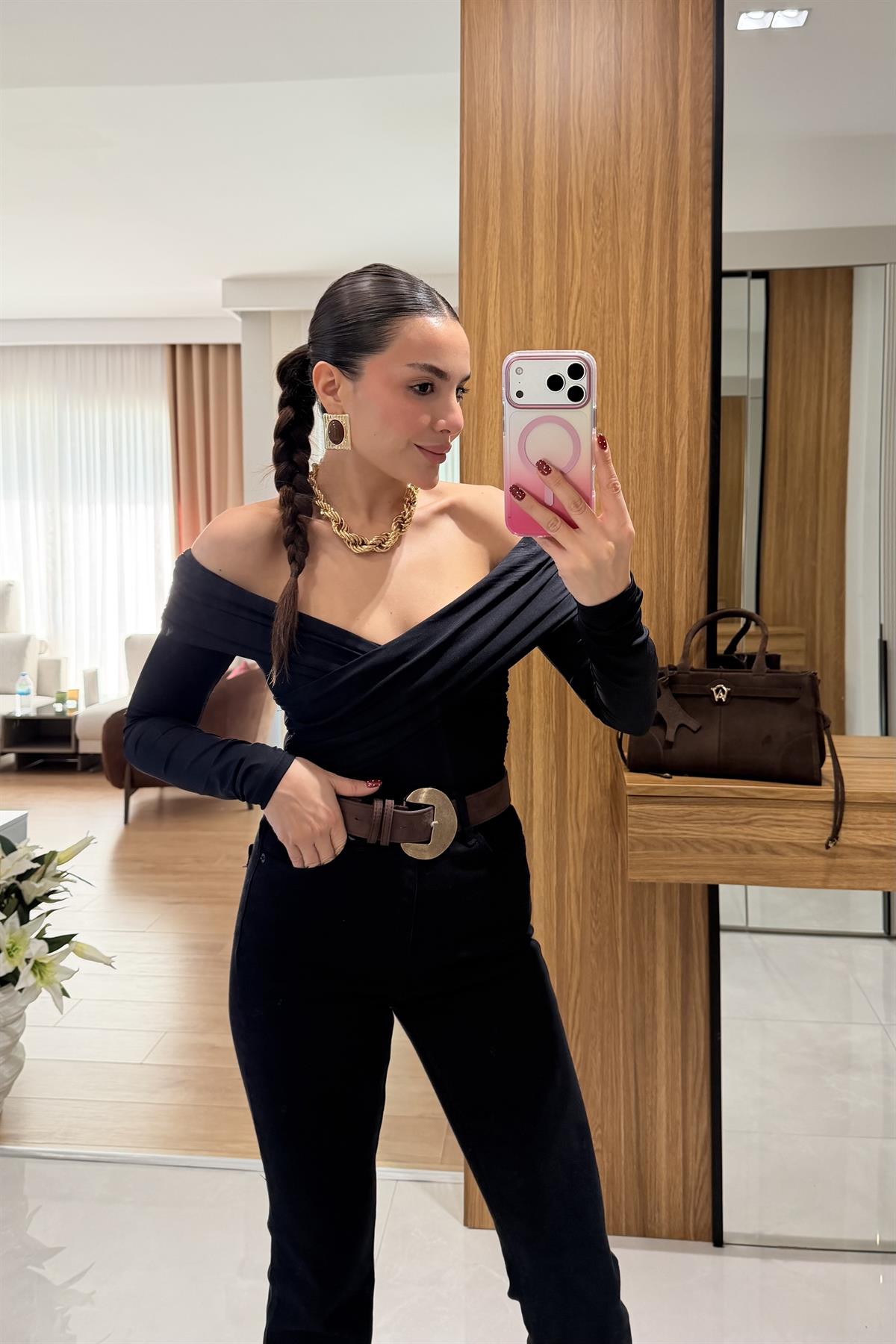 Hugo Siyah Madonna Yaka Bodysuit