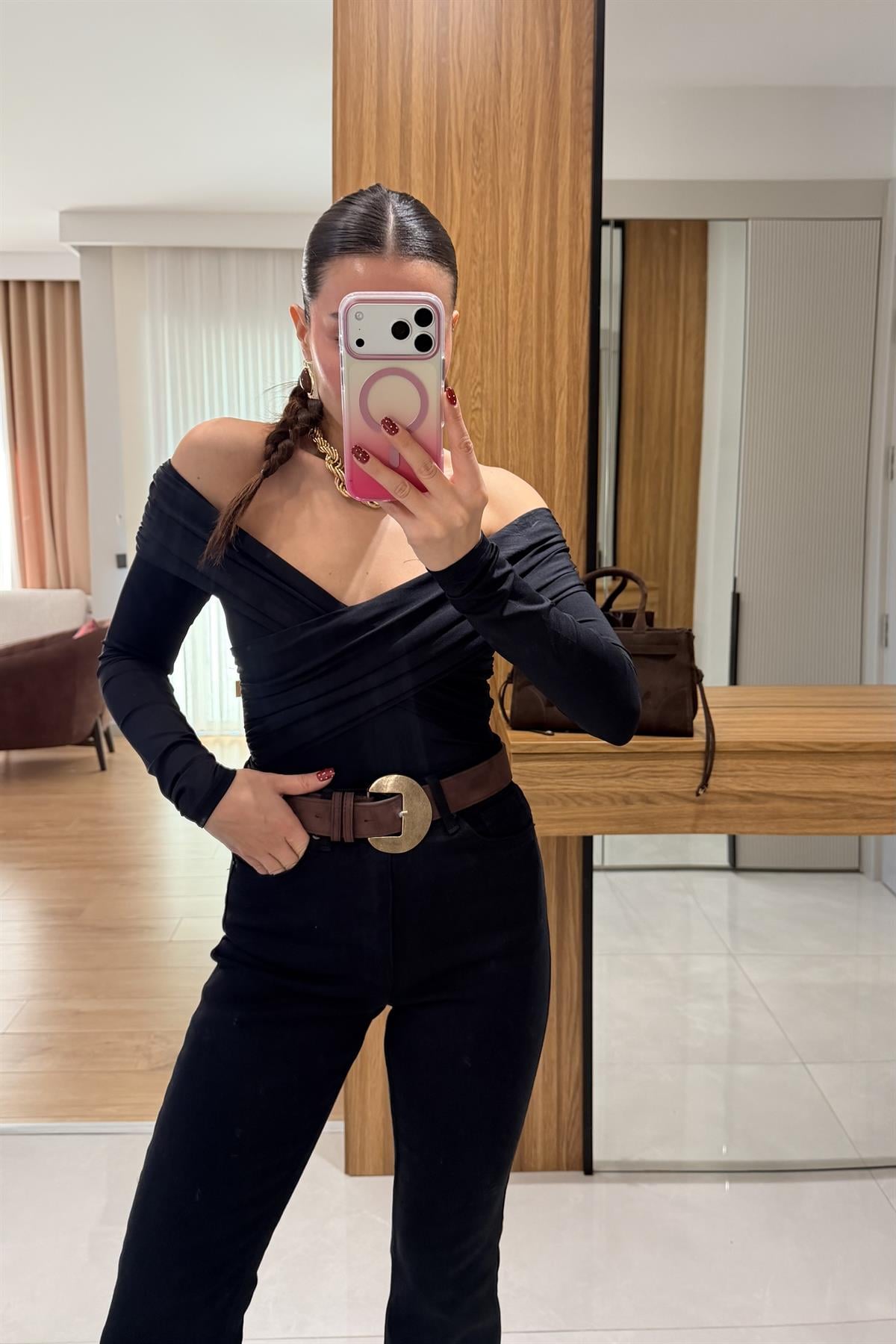 Hugo Siyah Madonna Yaka Bodysuit