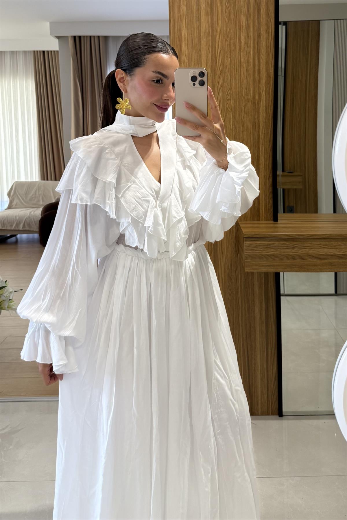 Indıla Beyaz Tasarım Model Elbise