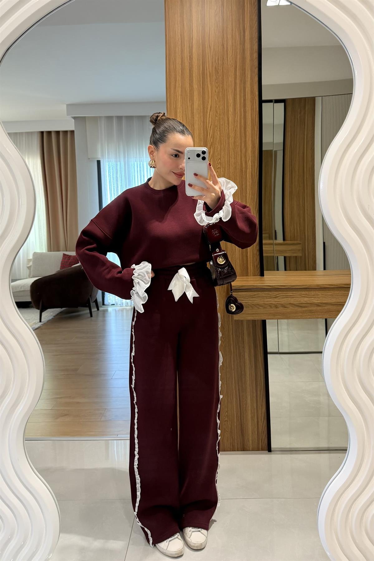 Isabell Bordo Şardonlu Tasarım Takım