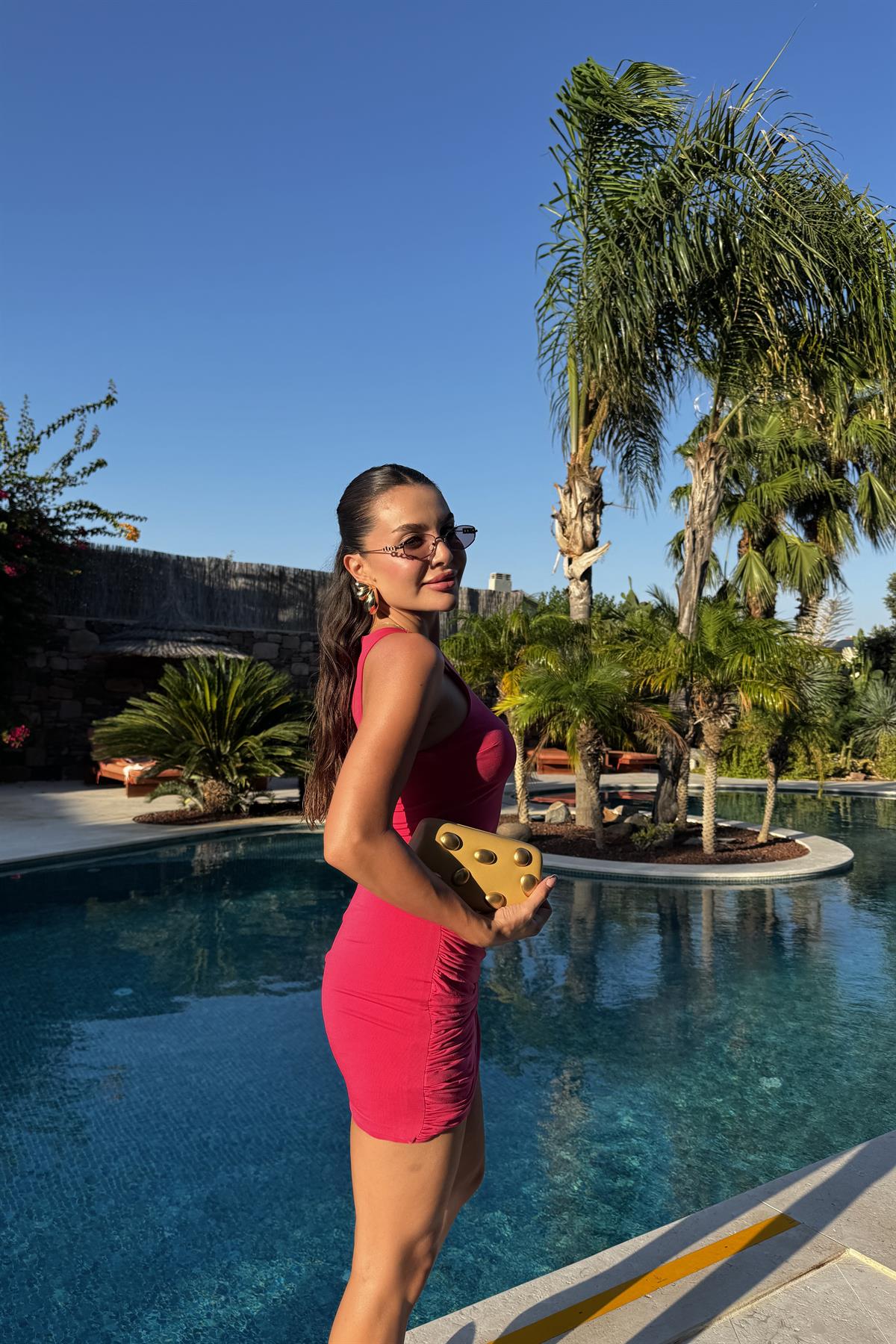 Isla Fuşya Vücudu Saran Mini Elbise