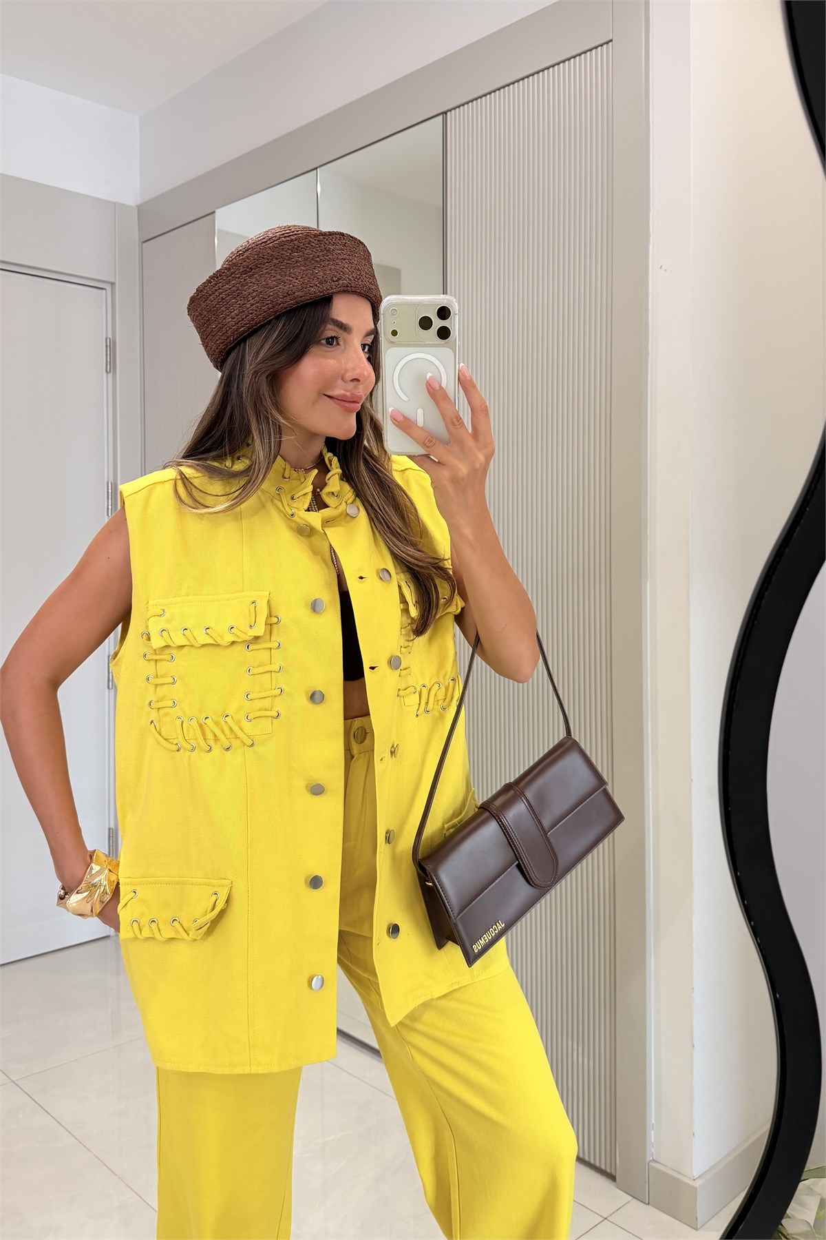 Isolde Sarı Bağcık Detaylı Yelek Pantolon Takım