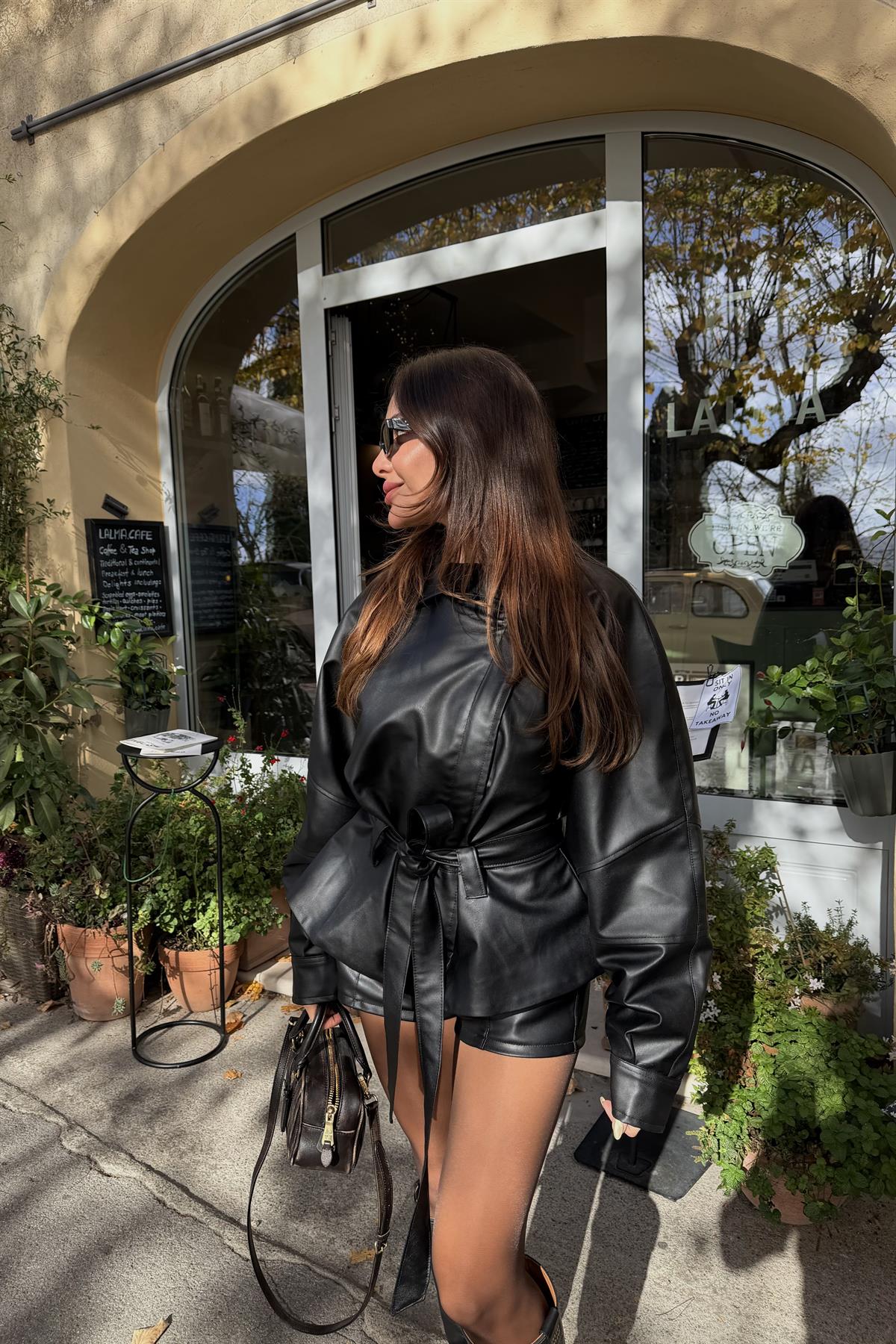 Italy Siyah Mini Şort