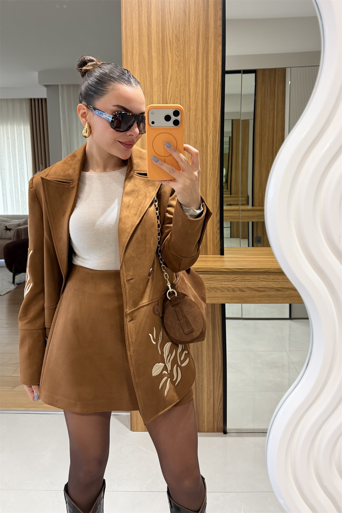 İvana Taba Nakış Süet Tasarım Takım