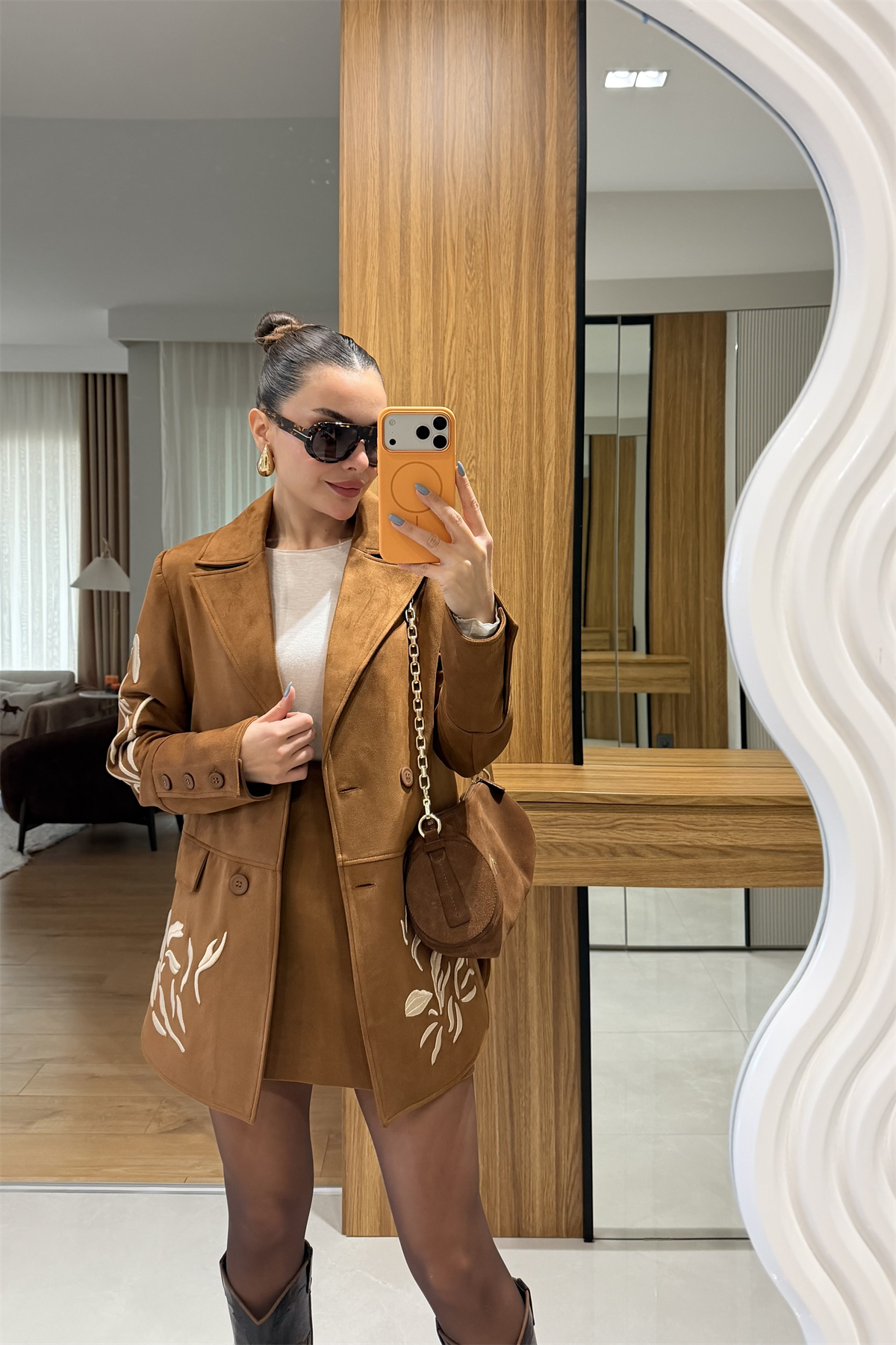 İvana Taba Nakış Süet Tasarım Takım