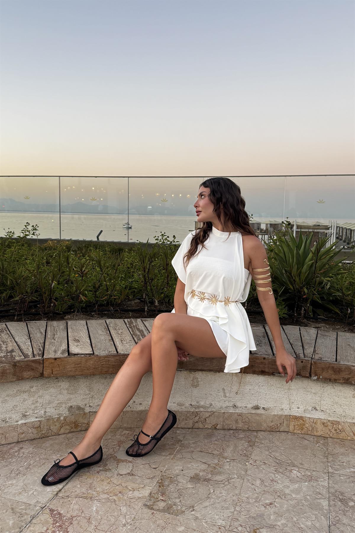 Jadira Beyaz Üçlü Şort Etekli Tasarım Takım