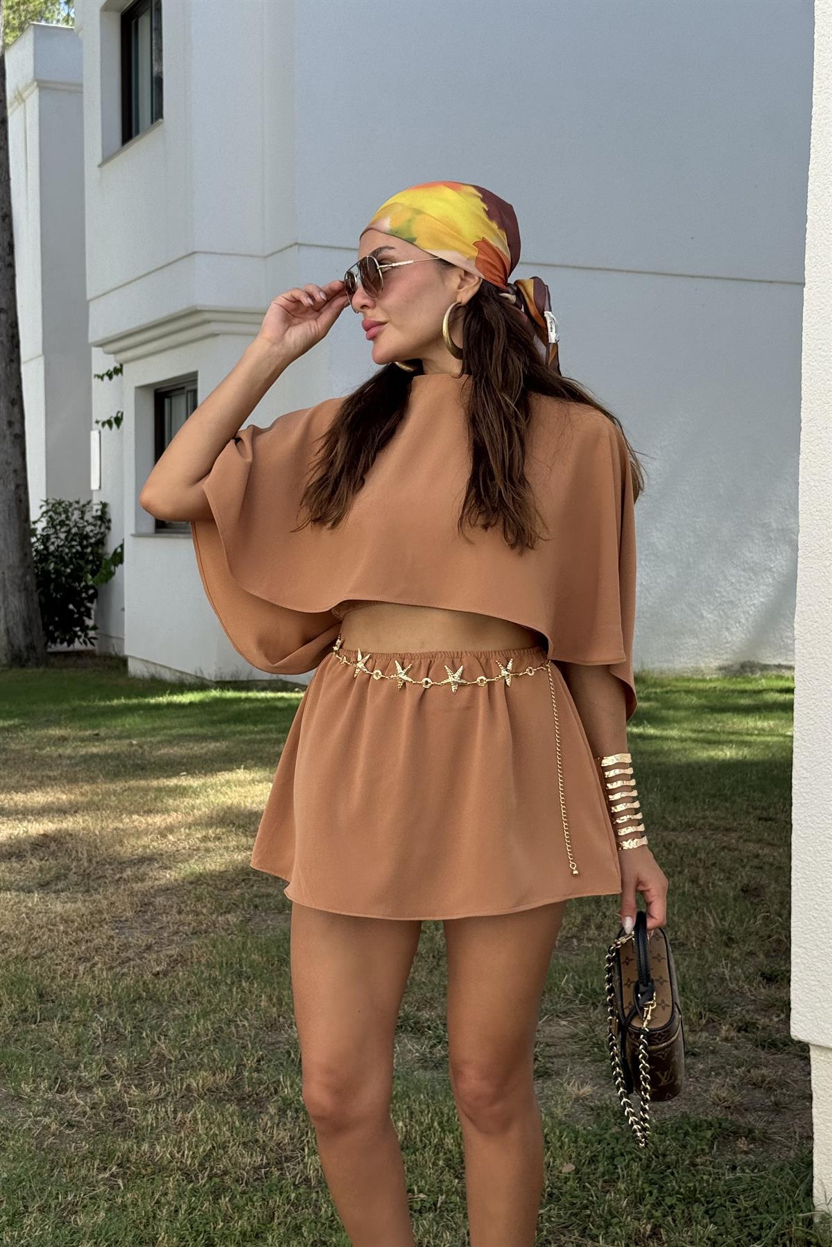 Jadira Kahve Üçlü Şort Etekli Tasarım Takım