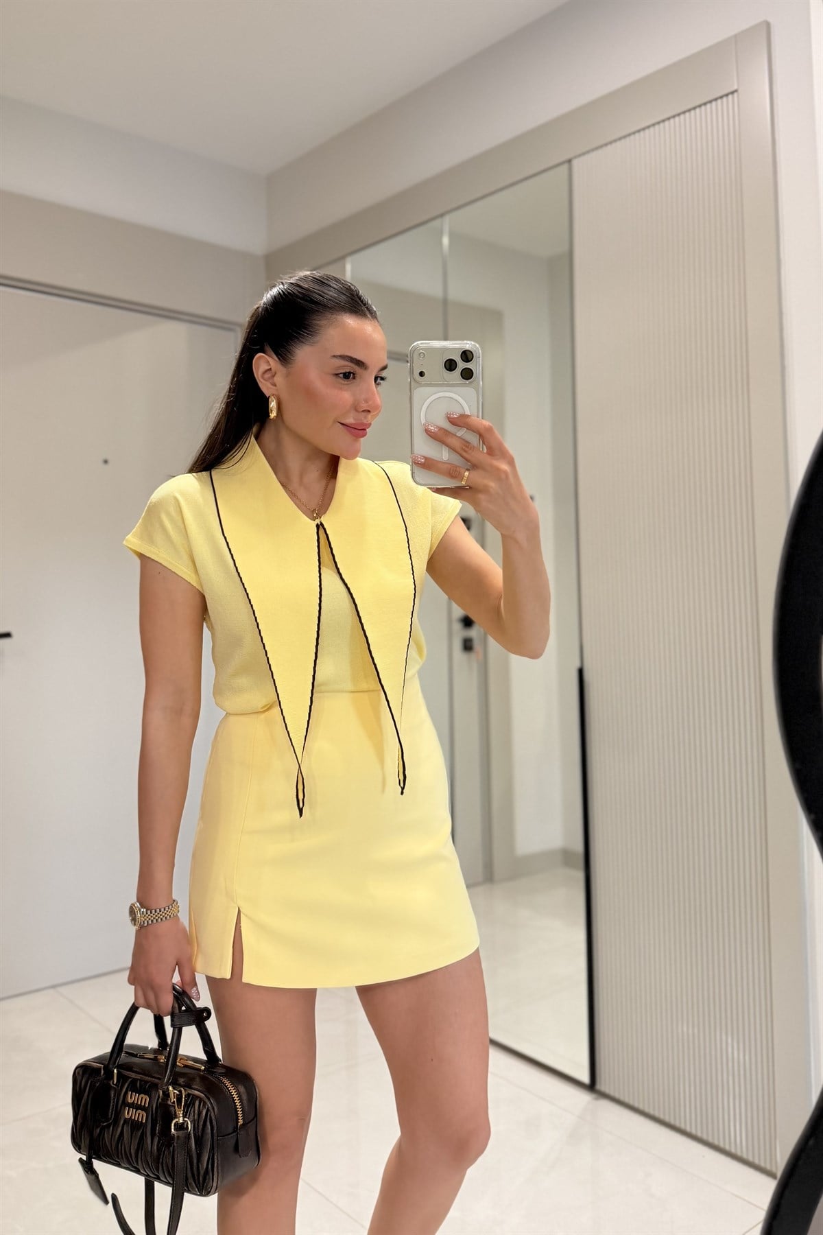 Janelle Sarı Yırtmaç Detay Şort Etek