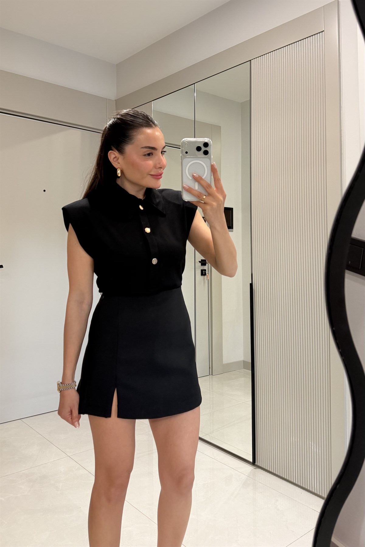 Janelle Siyah Yırtmaç Detay Şort Etek