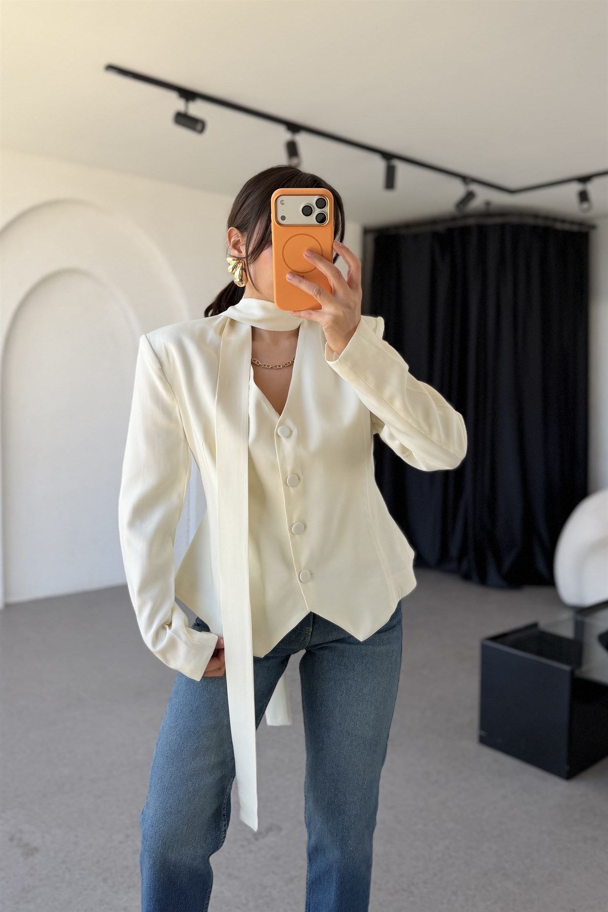Janely Krem Şallı Blazer Ceket
