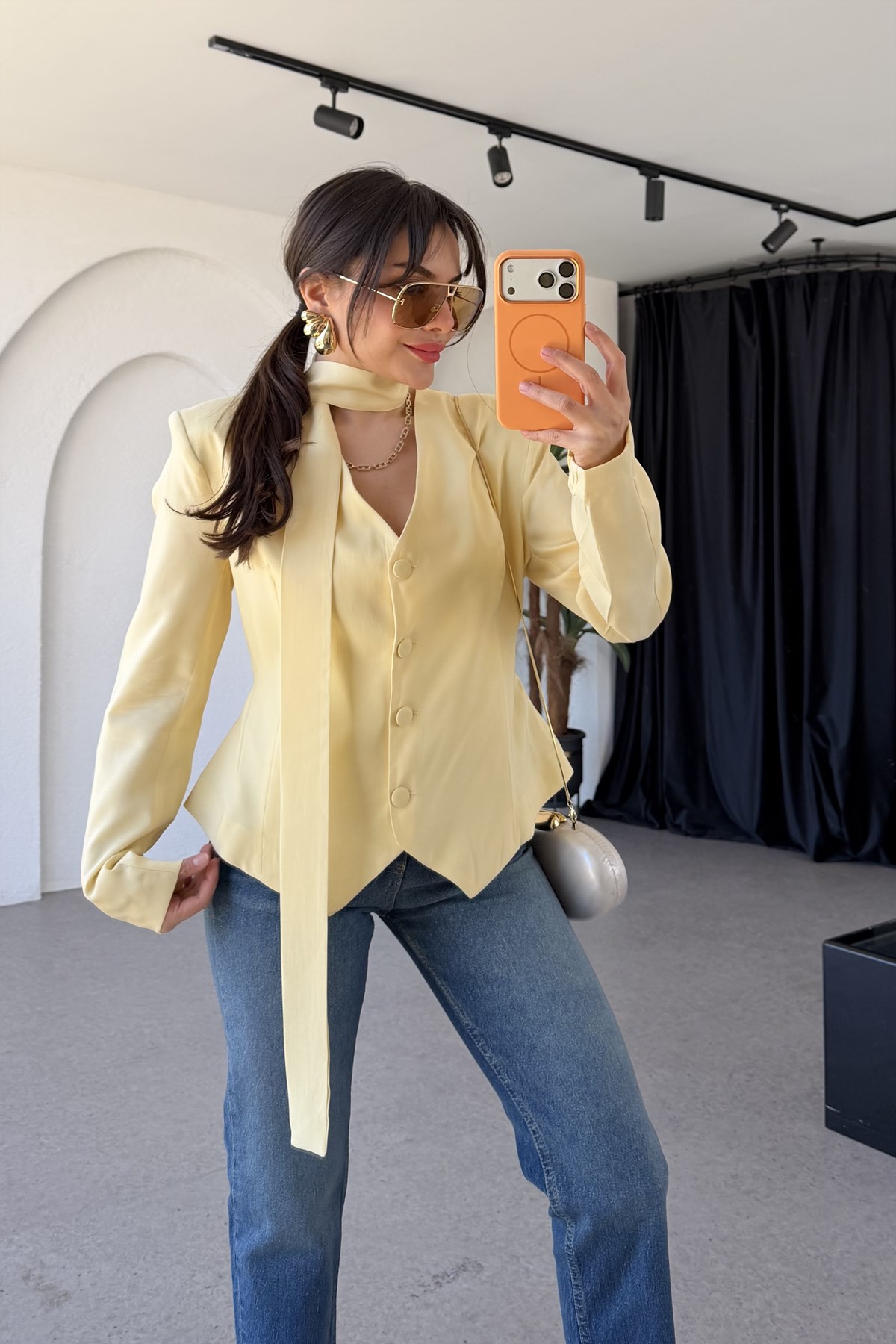 Janely Sarı Şallı Blazer Ceket