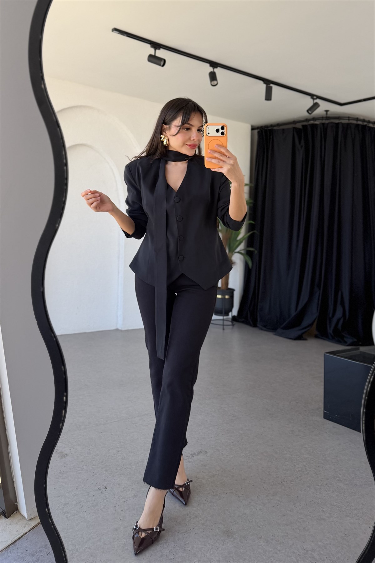 Janely Siyah Şallı Blazer Ceket