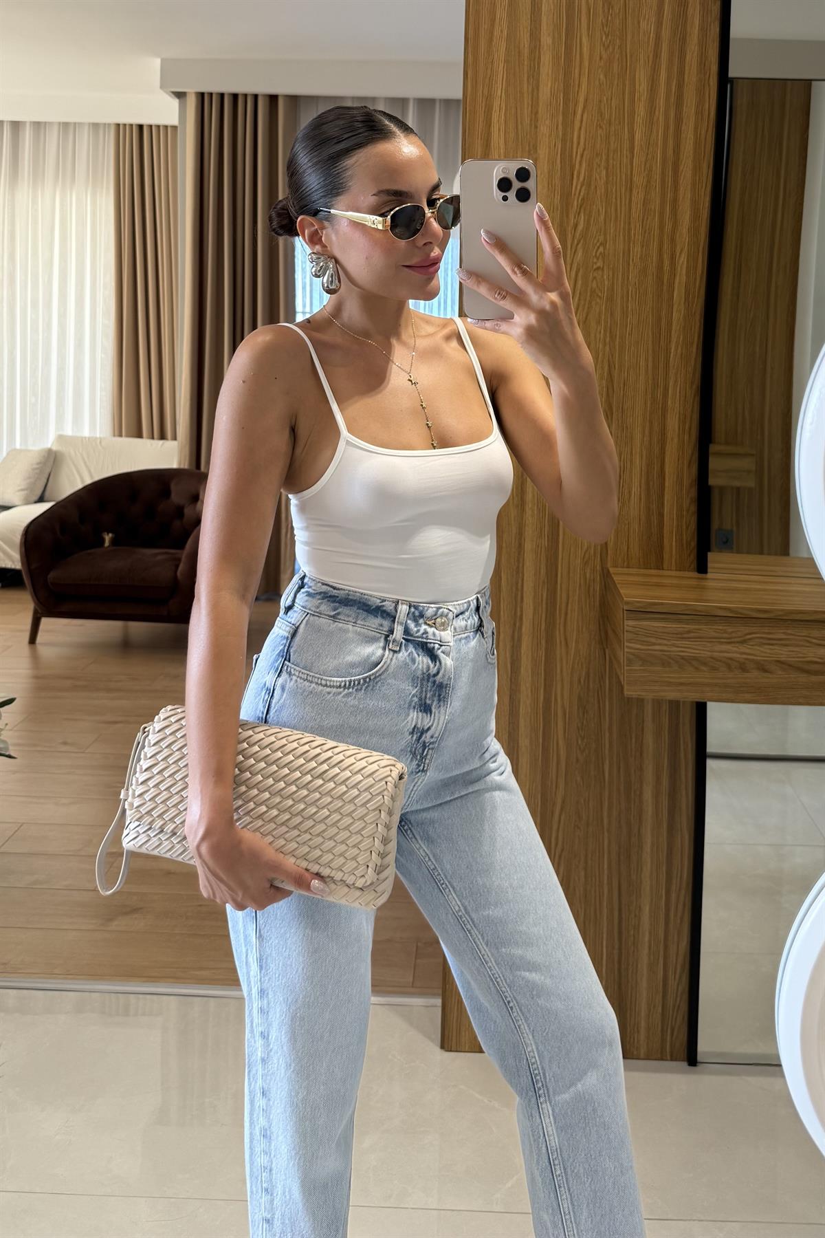 Jannıka İp Askı Beyaz Crop 
