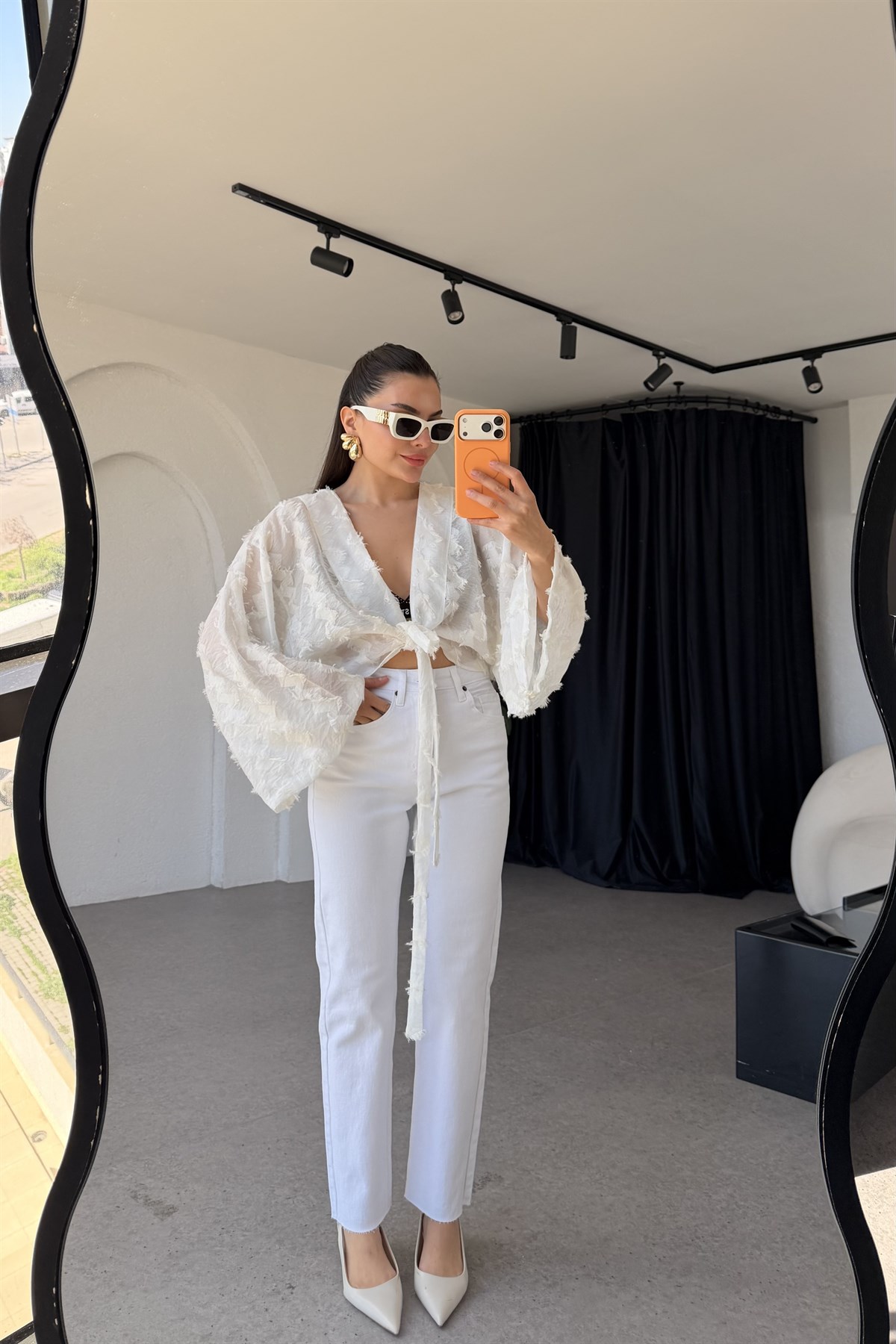 Janus Beyaz Dokulu Bağlamalı Kimono 