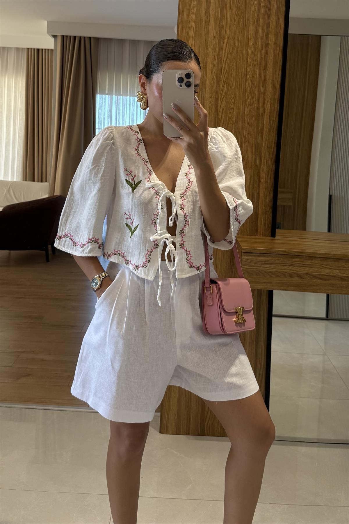 Jared Beyaz Nakışlı Müslin Gömlek 