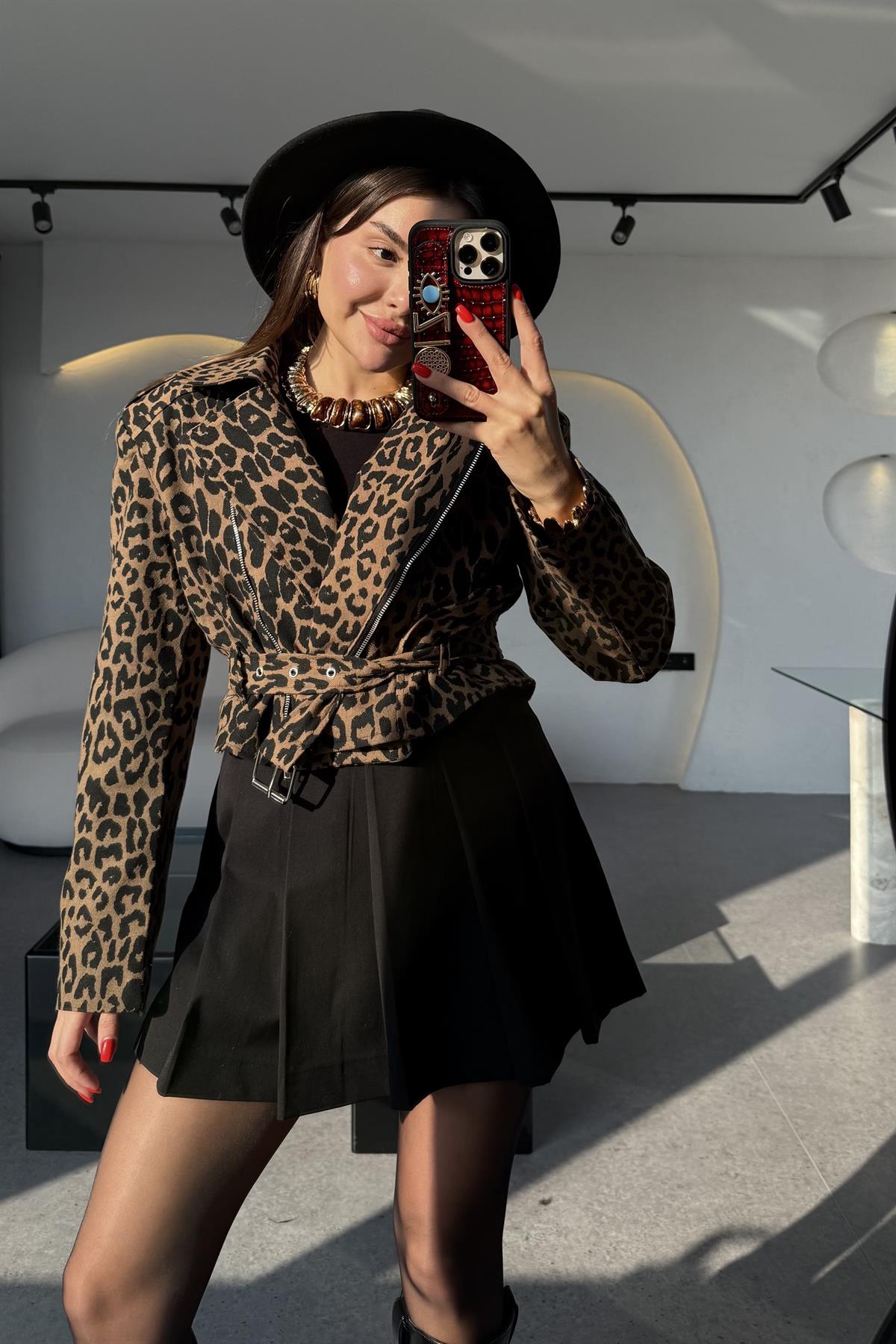 Javed Vatkalı Leopar Kemerli Ceket