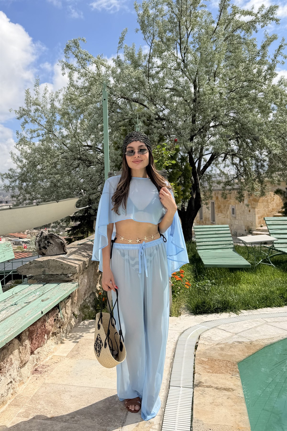 Jennifer Mavi Pelerinli Şifon Takım