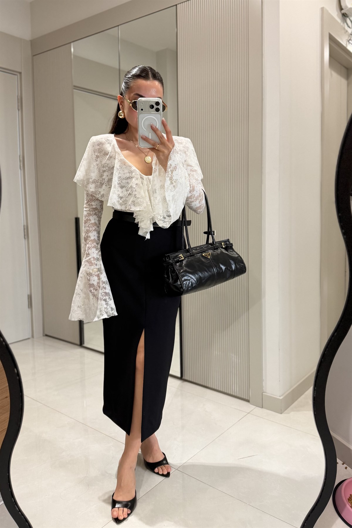 Jeno Siyah Önden Yırtmaçlı Kemerli Etek