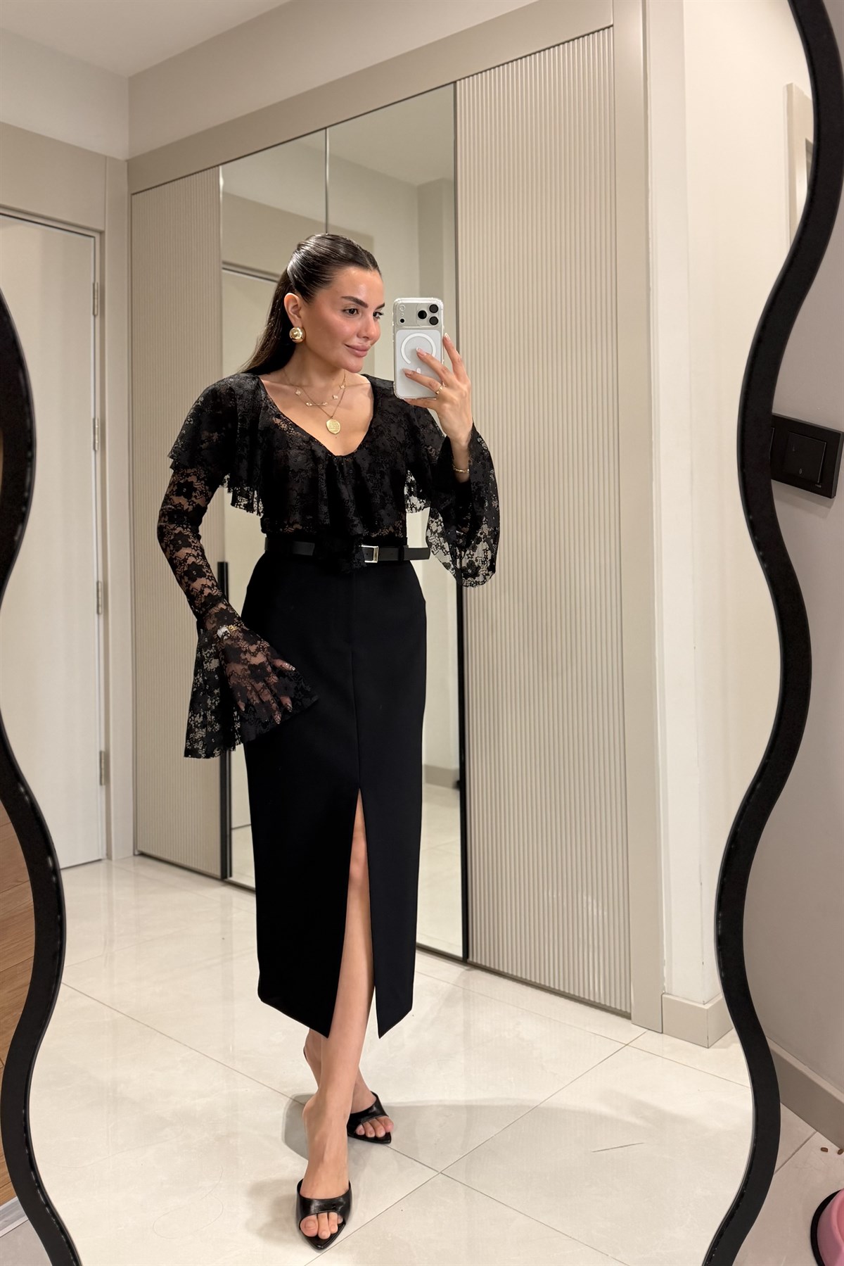 Jeno Siyah Önden Yırtmaçlı Kemerli Etek