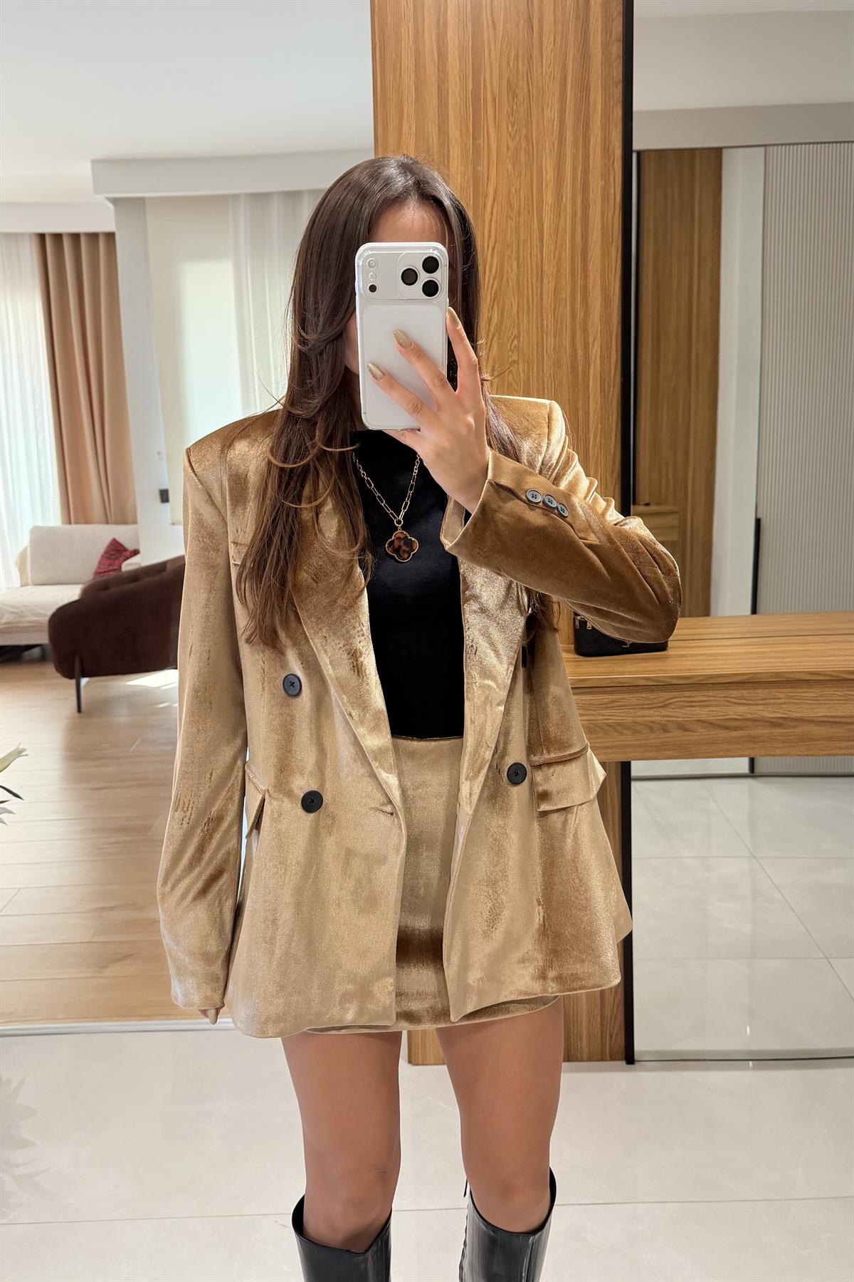 Jimena Vizon Kadife Etekli Takım