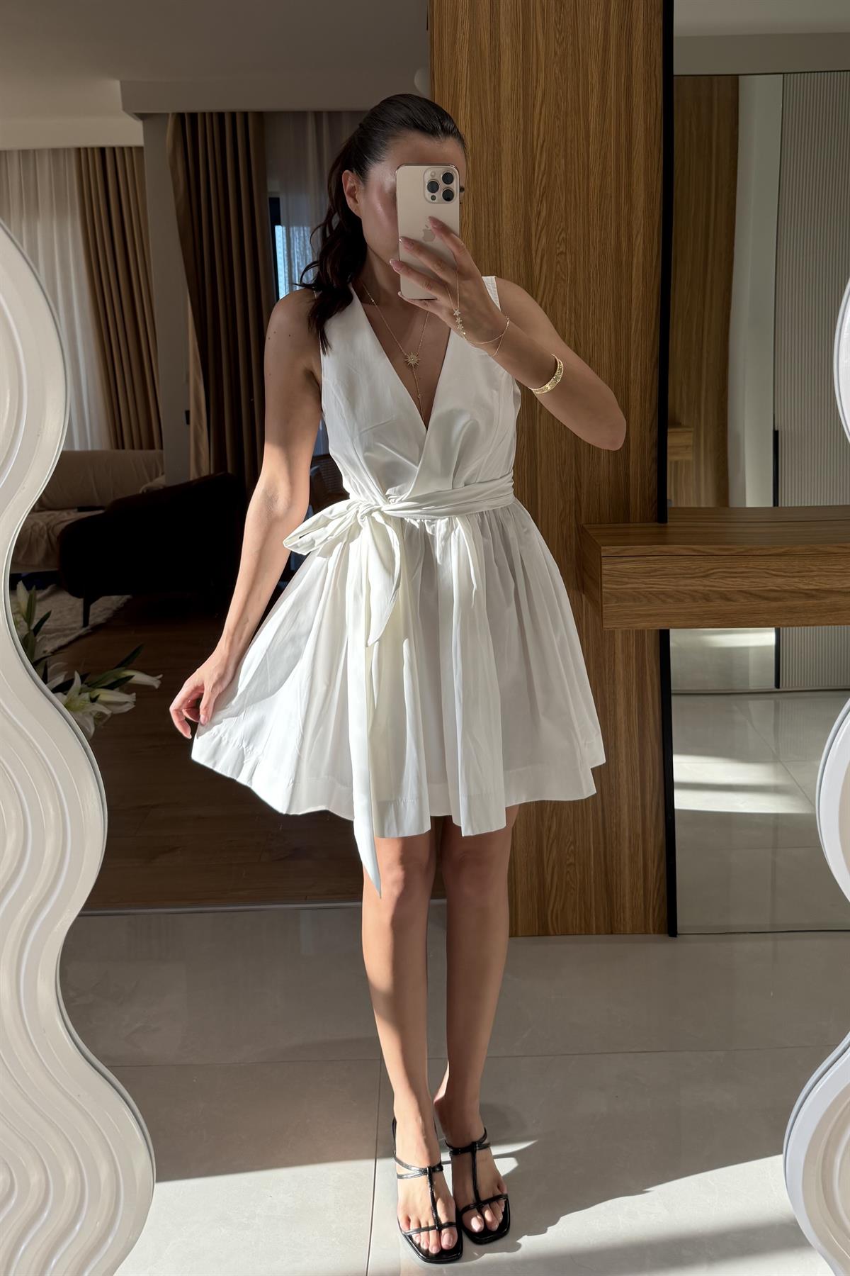 Joi Beyaz Kuşaklı Poplin Elbise