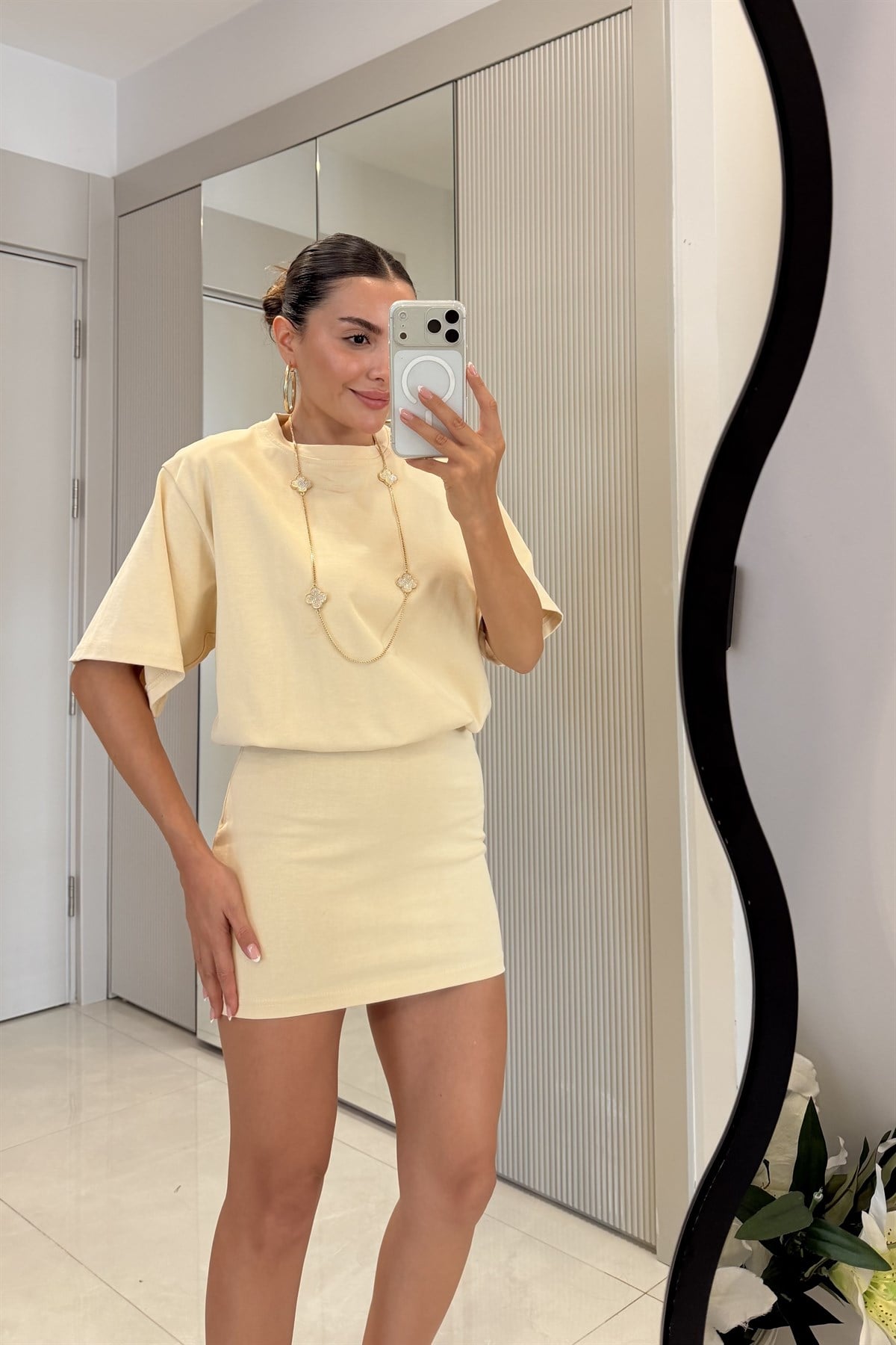 Josiana Sarı Vatkalı Mini Elbise