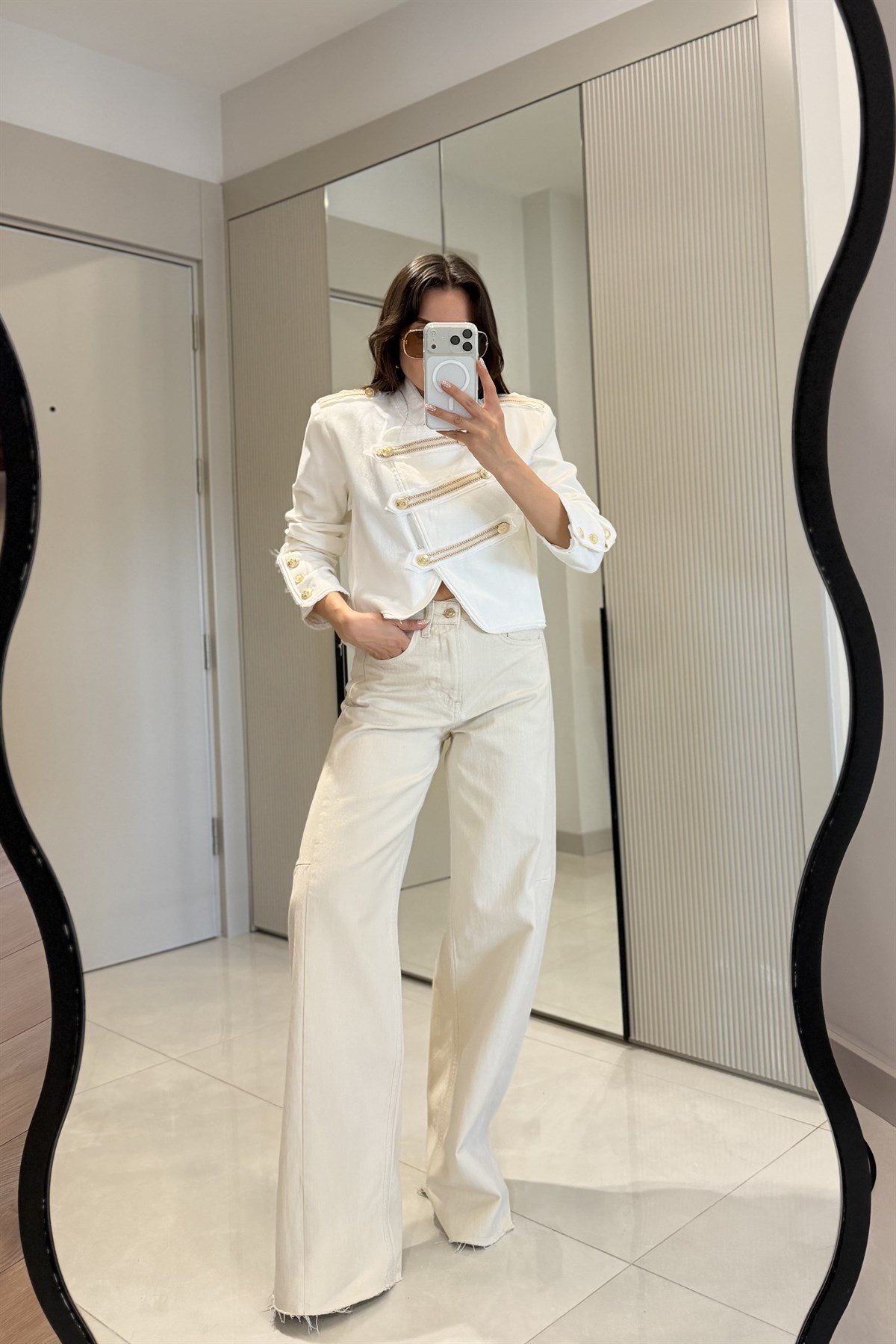 Josie Krem Yüksek Bel Kesik Paça Jean