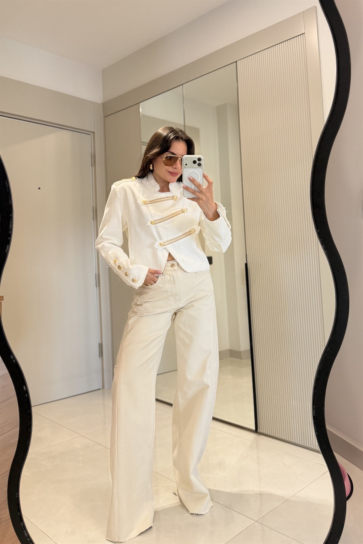 Josie Krem Yüksek Bel Kesik Paça Jean