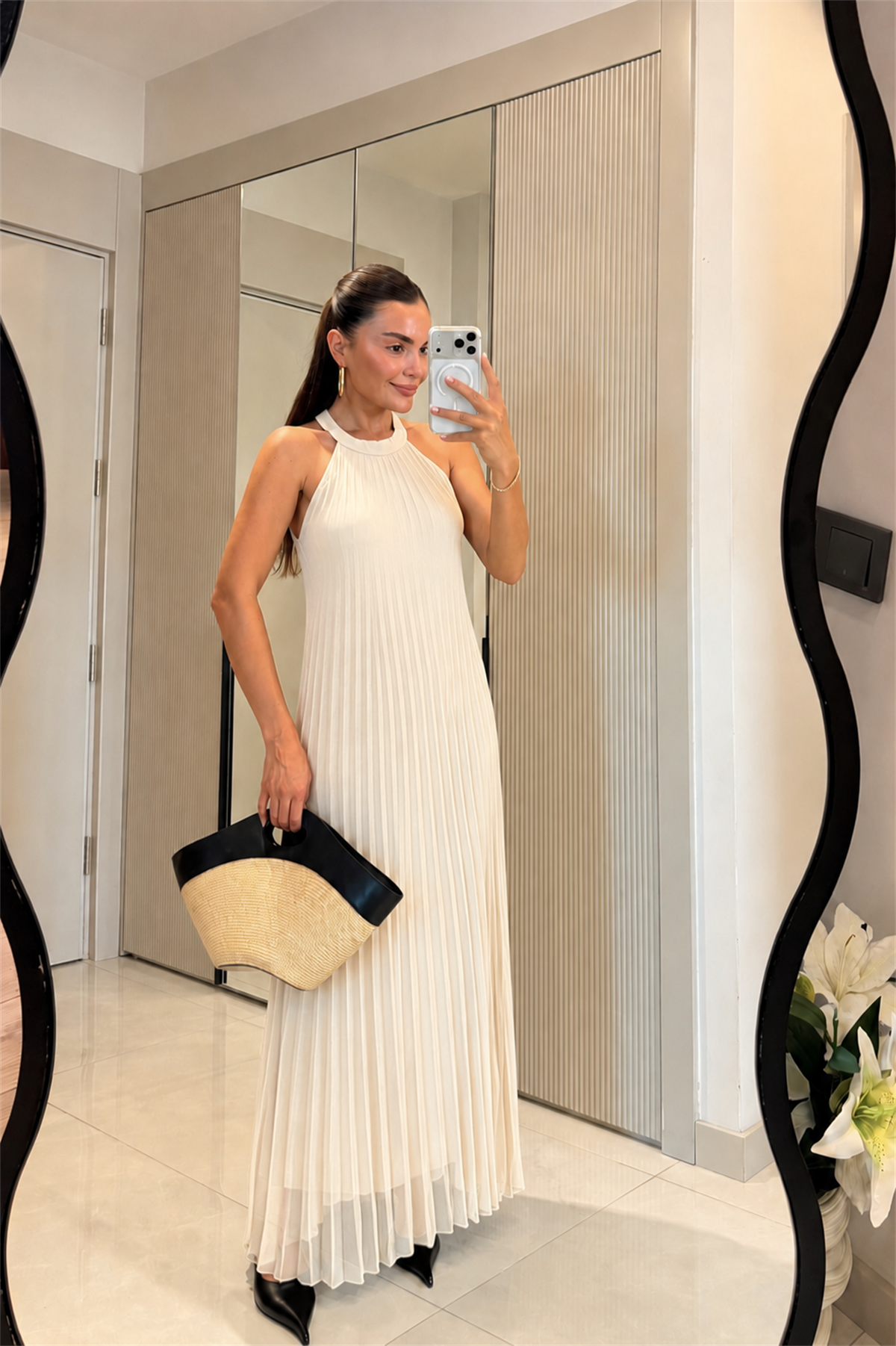 Jove Kırık Beyaz Piliseli Astarlı Maxi Elbise