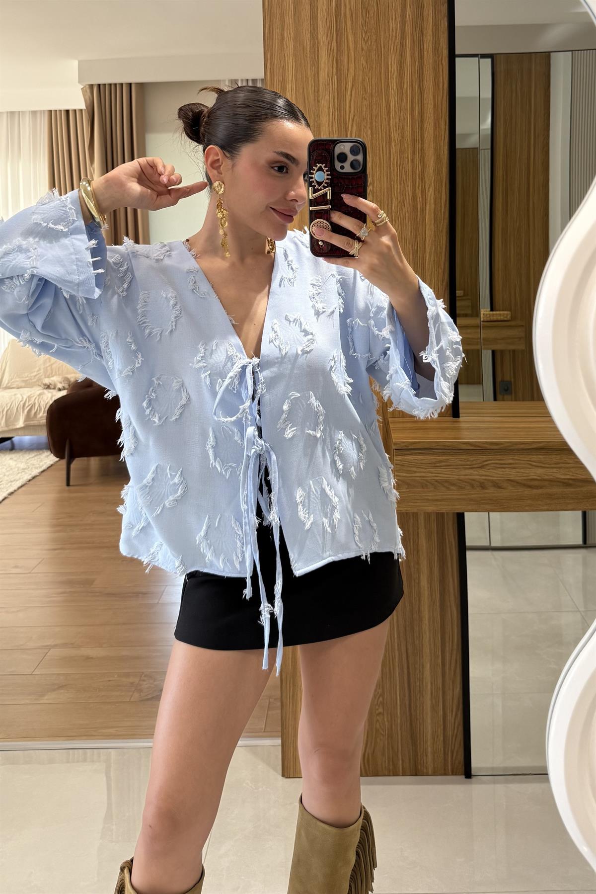 Juel Mavi Püsküllü Bağlamalı Gömlek