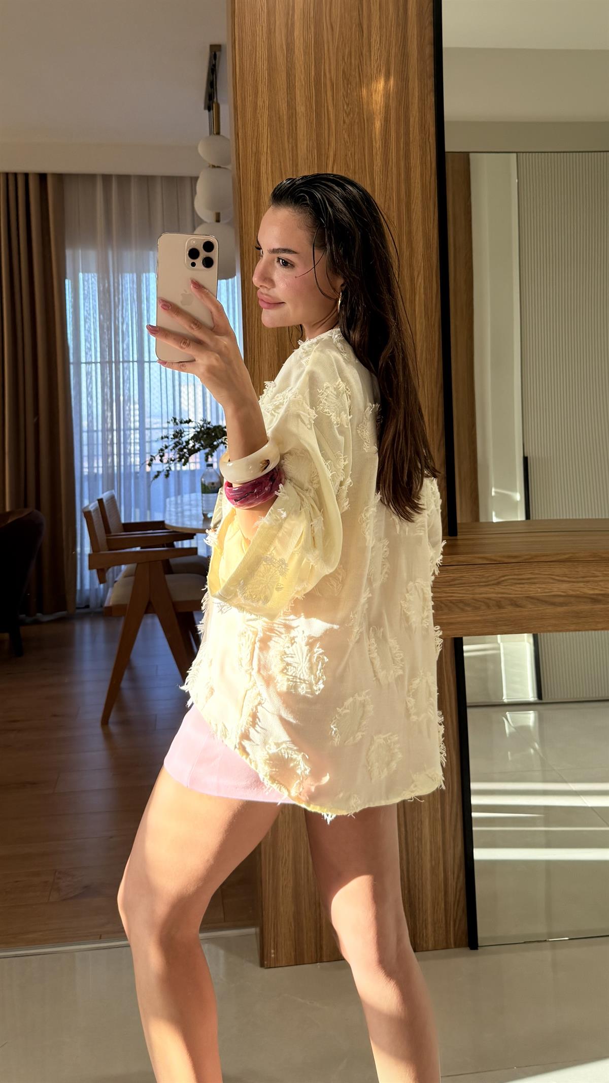 Juel Sarı Püsküllü Bağlamalı Gömlek