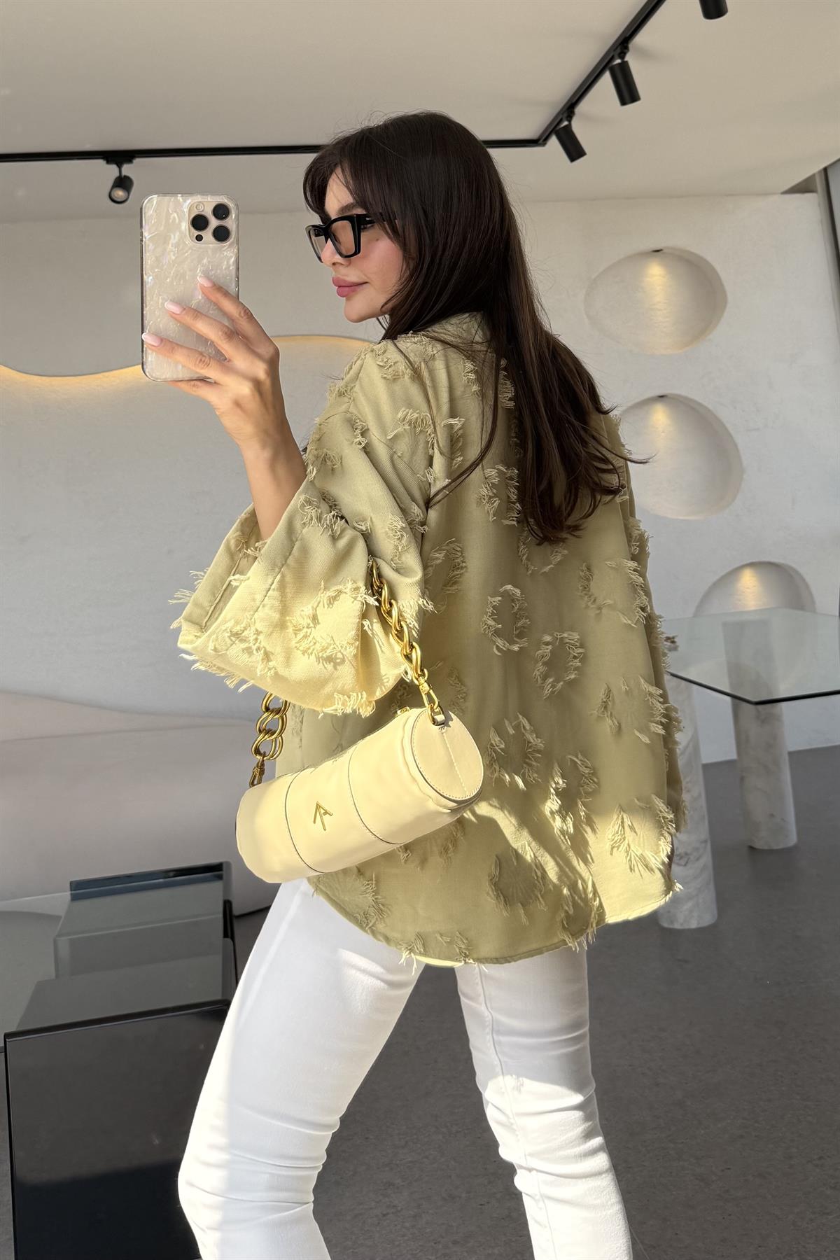 Juel Soft Yeşil Püsküllü Bağlamalı Gömlek