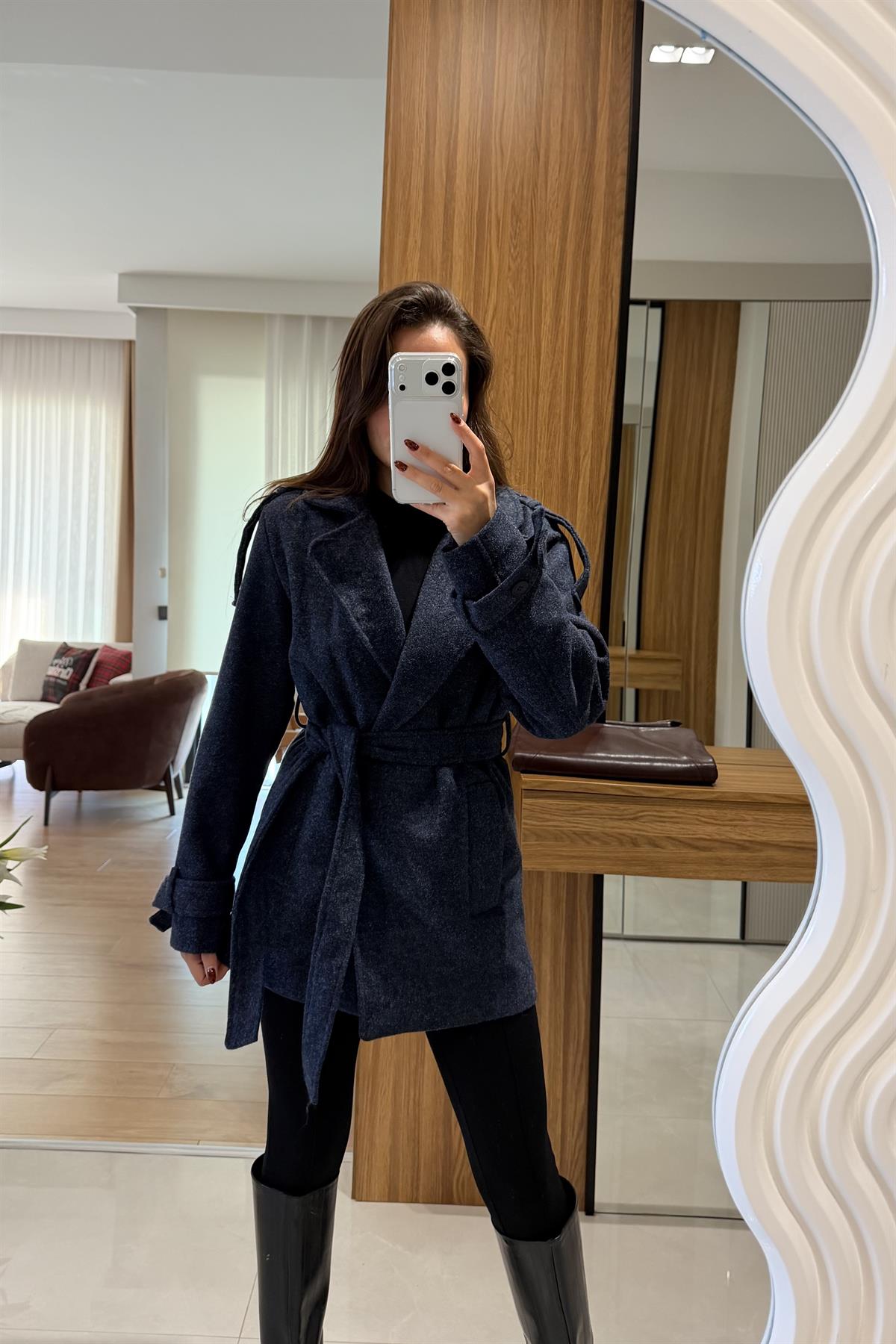 Justin Lacivert Kaşe Kuşaklı Kaban