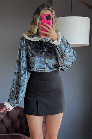 Kadife dantel geçişli vintage mavi gömlek