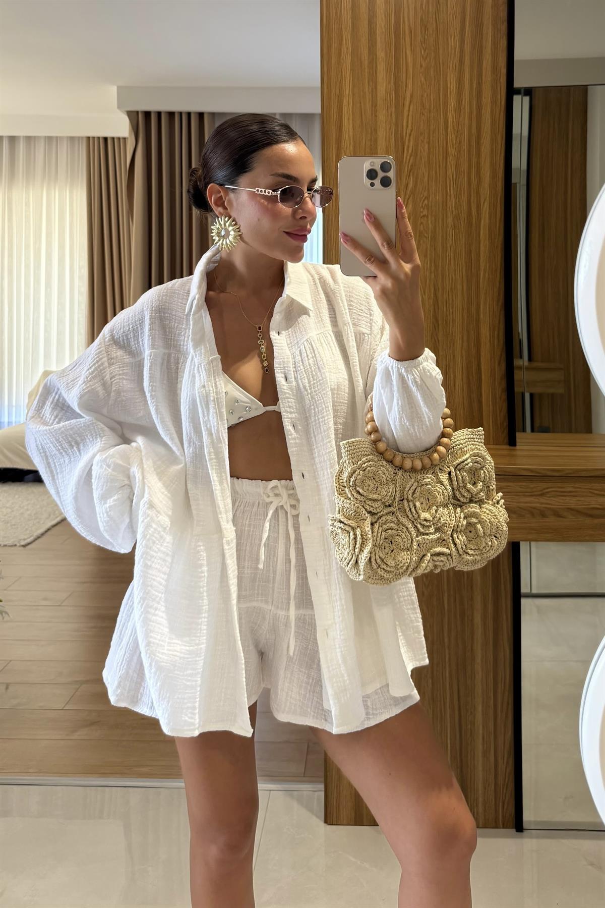 Kaelis Beyaz Gömlekli Müslin Takım 