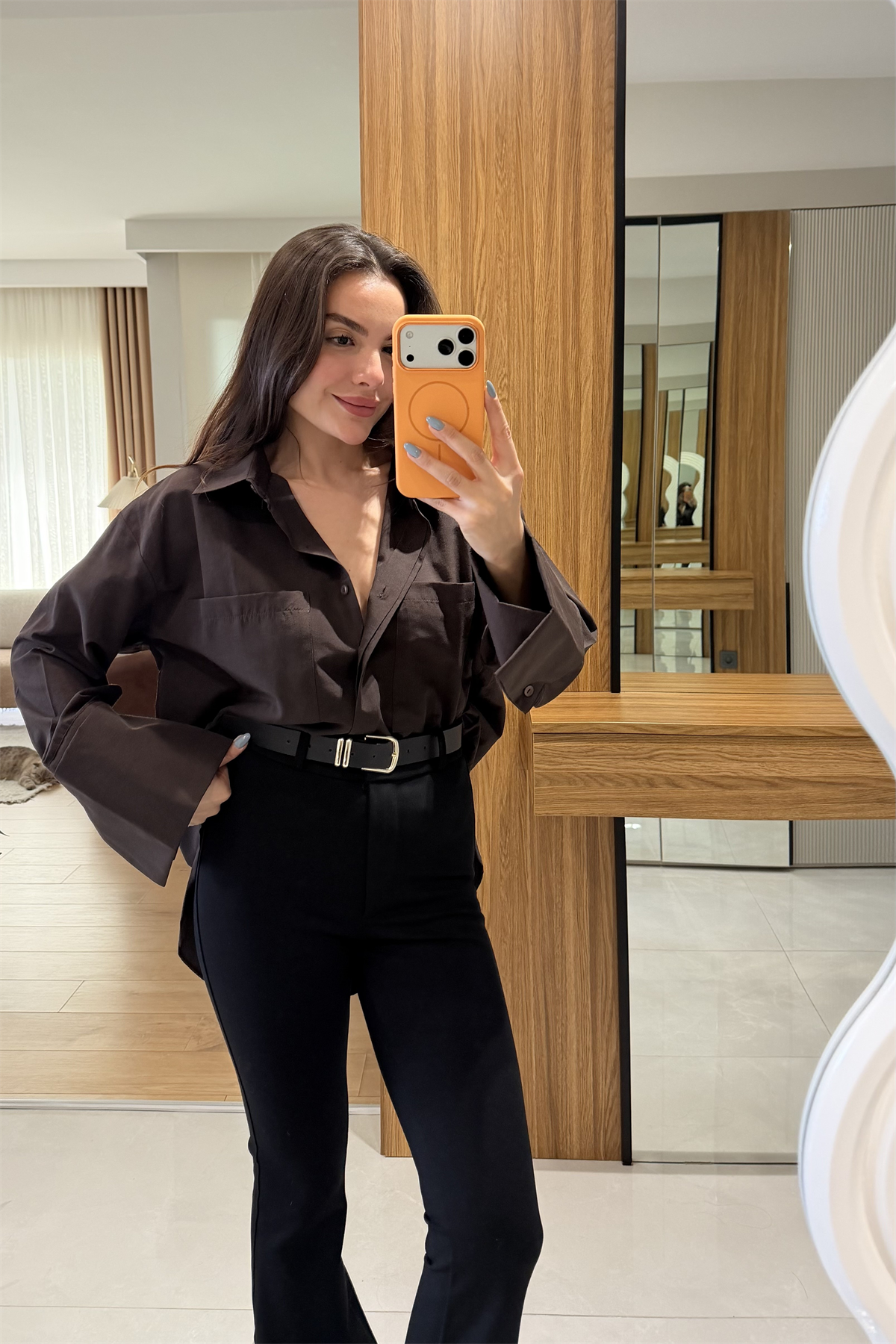 Karoline Kahve Kol Manşetli Gömlek