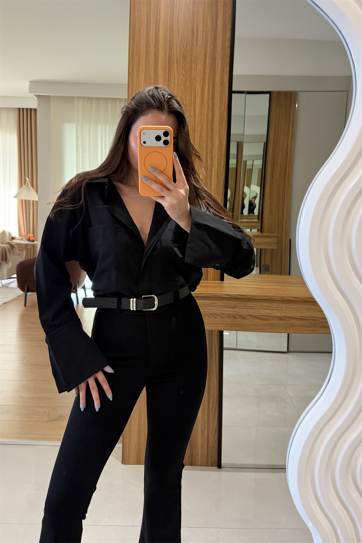 Karoline Siyah Kol Manşetli Gömlek