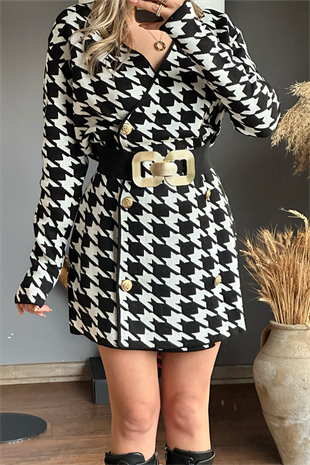 Kazayağı desen gold düğmeli triko elbise