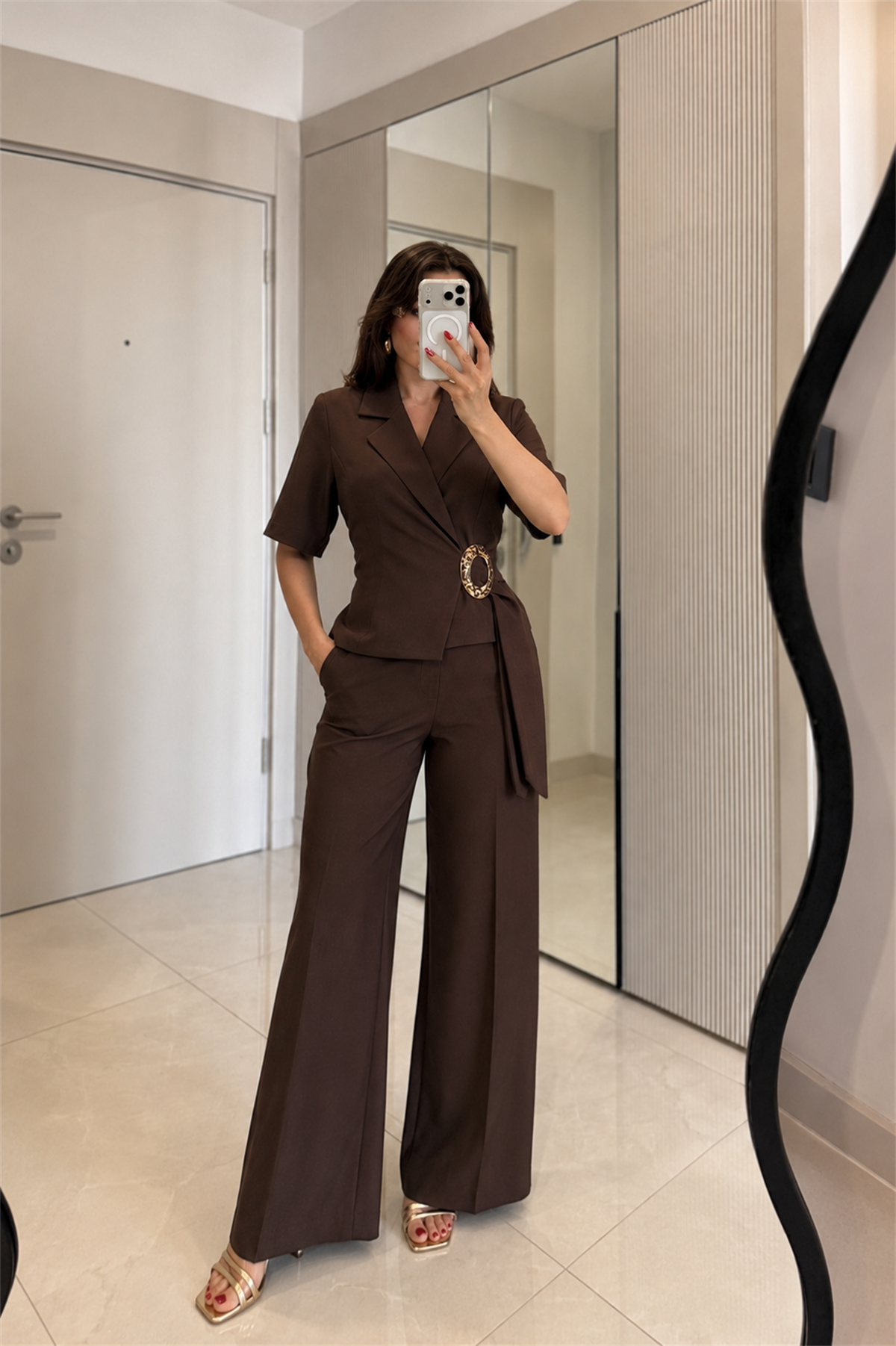 Kendra Kahve Gold Aksesuarlı Premium Takım