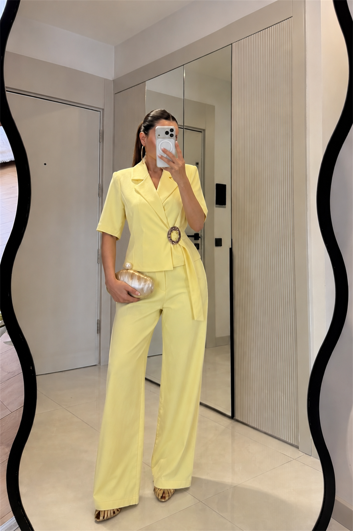Kendra Sarı Gold Aksesuarlı Premium Takım