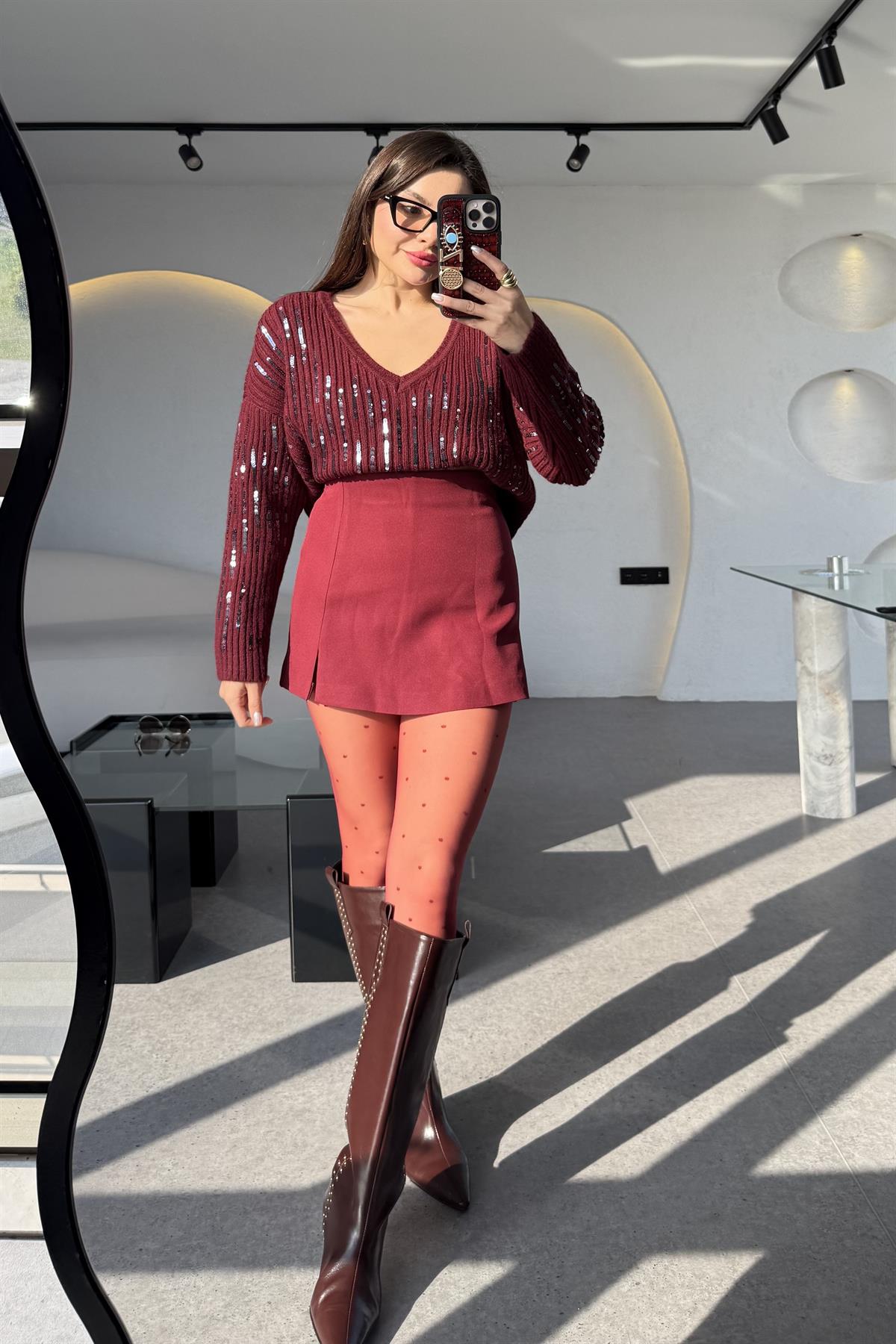 Keou Yırtmaçlı Bordo Şort Etek