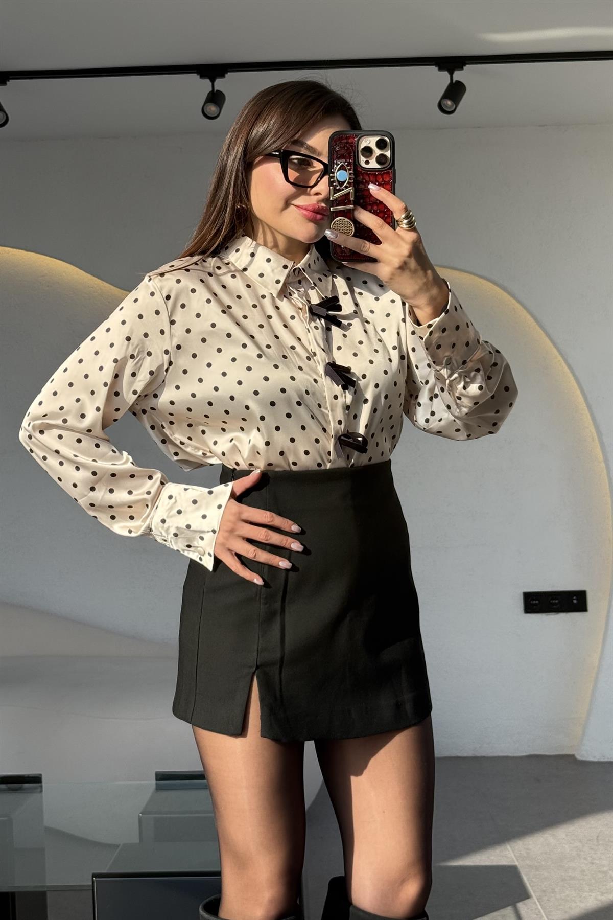 Keou Yırtmaçlı Siyah Şort Etek