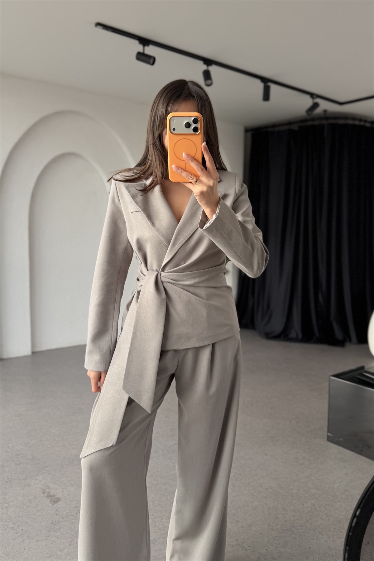 Kewin Gri Bağlamalı Premium Blazer Takım