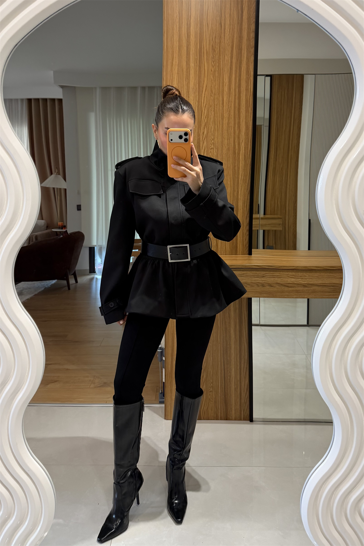 Keych Siyah Bel Lastikli Premium Ceket