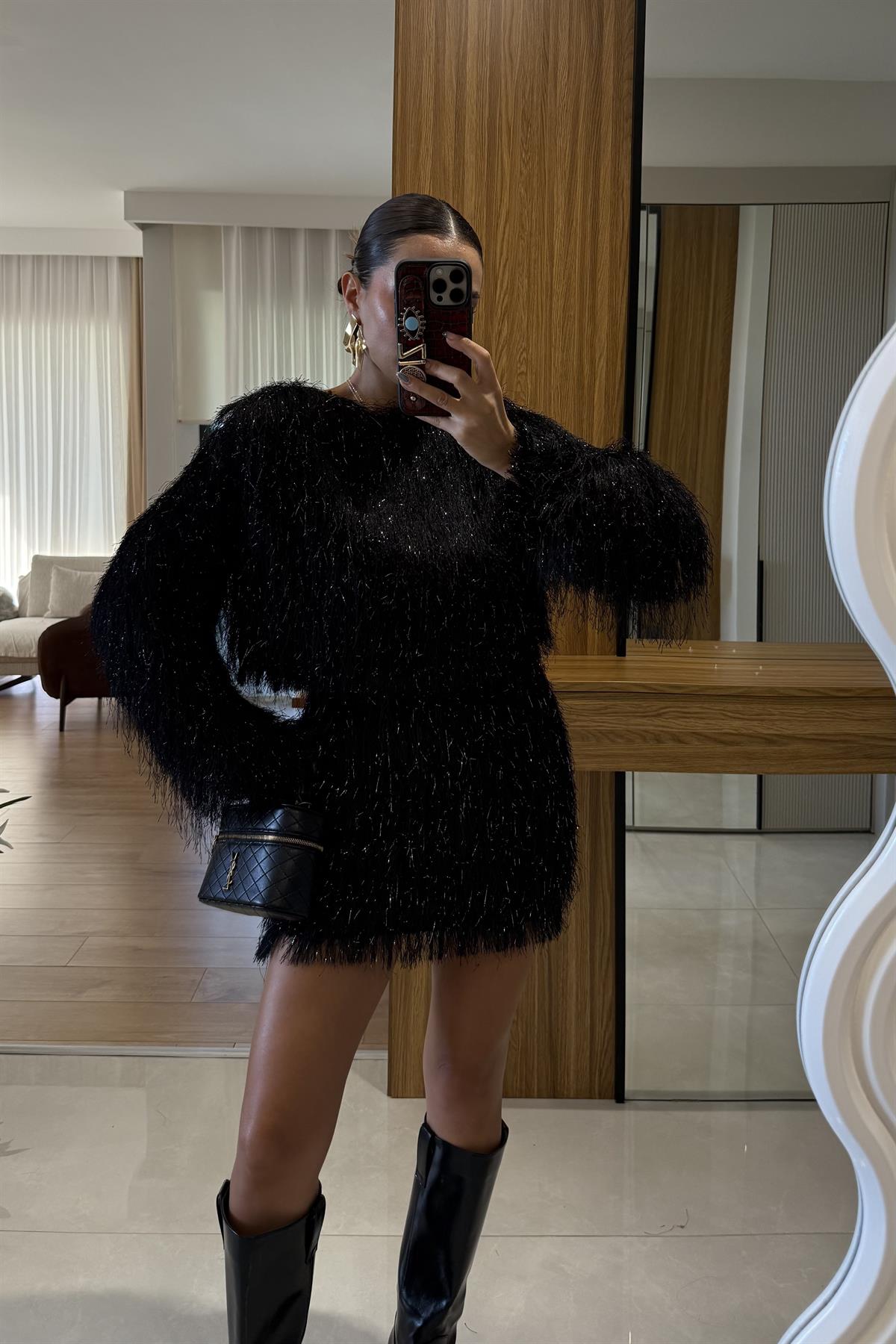 Kiew Siyah Saçaklı Etek Bluz Takım