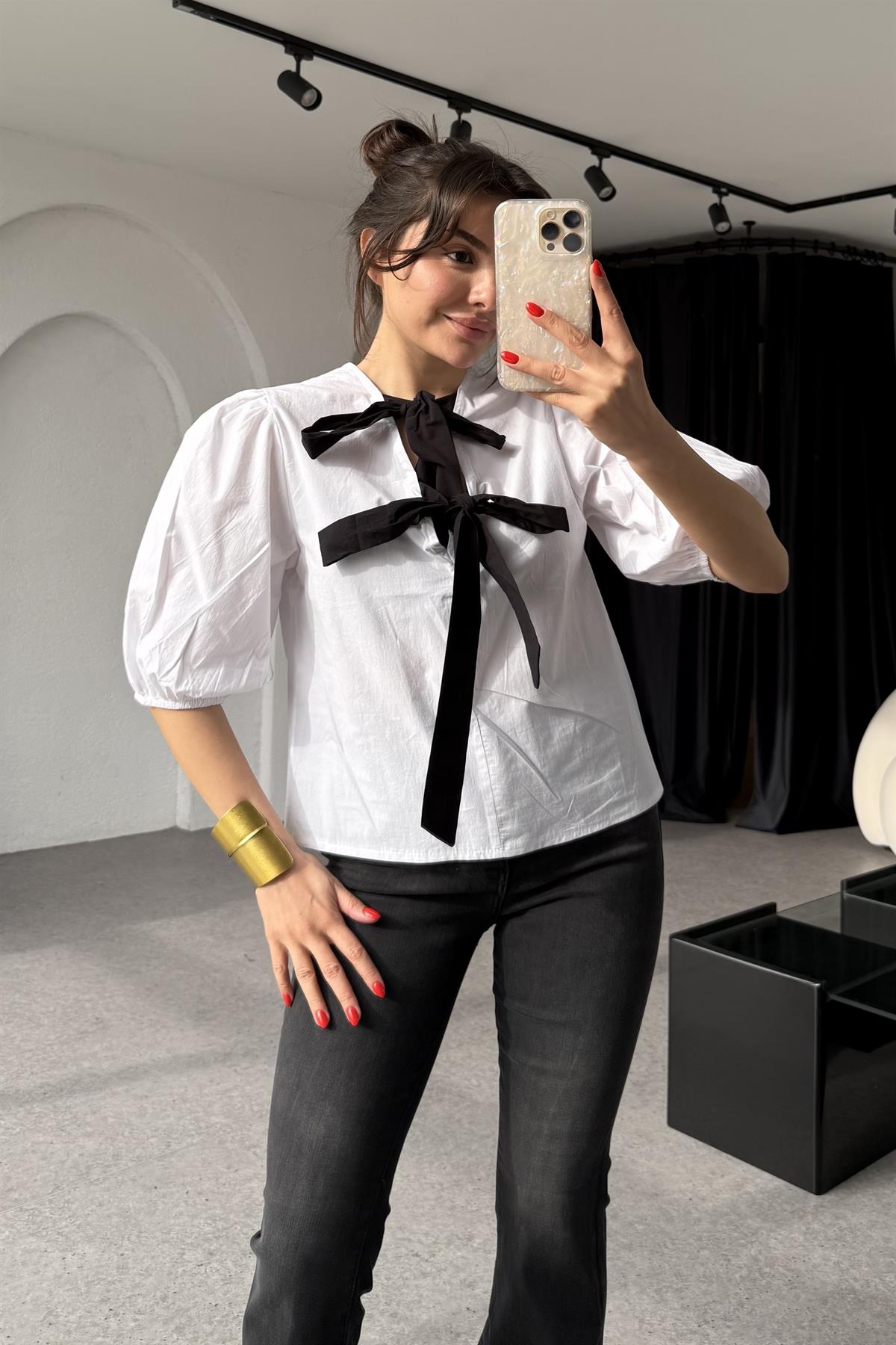 Kintana Beyaz Bağlamalı Poplin Bluz